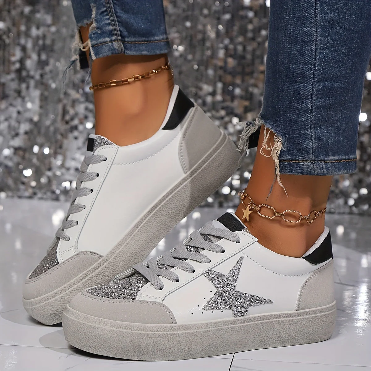 Damen Sneaker im Casual Stil mit Glitzerstern – Modische Freizeitschuhe für Alltag und Streetwear