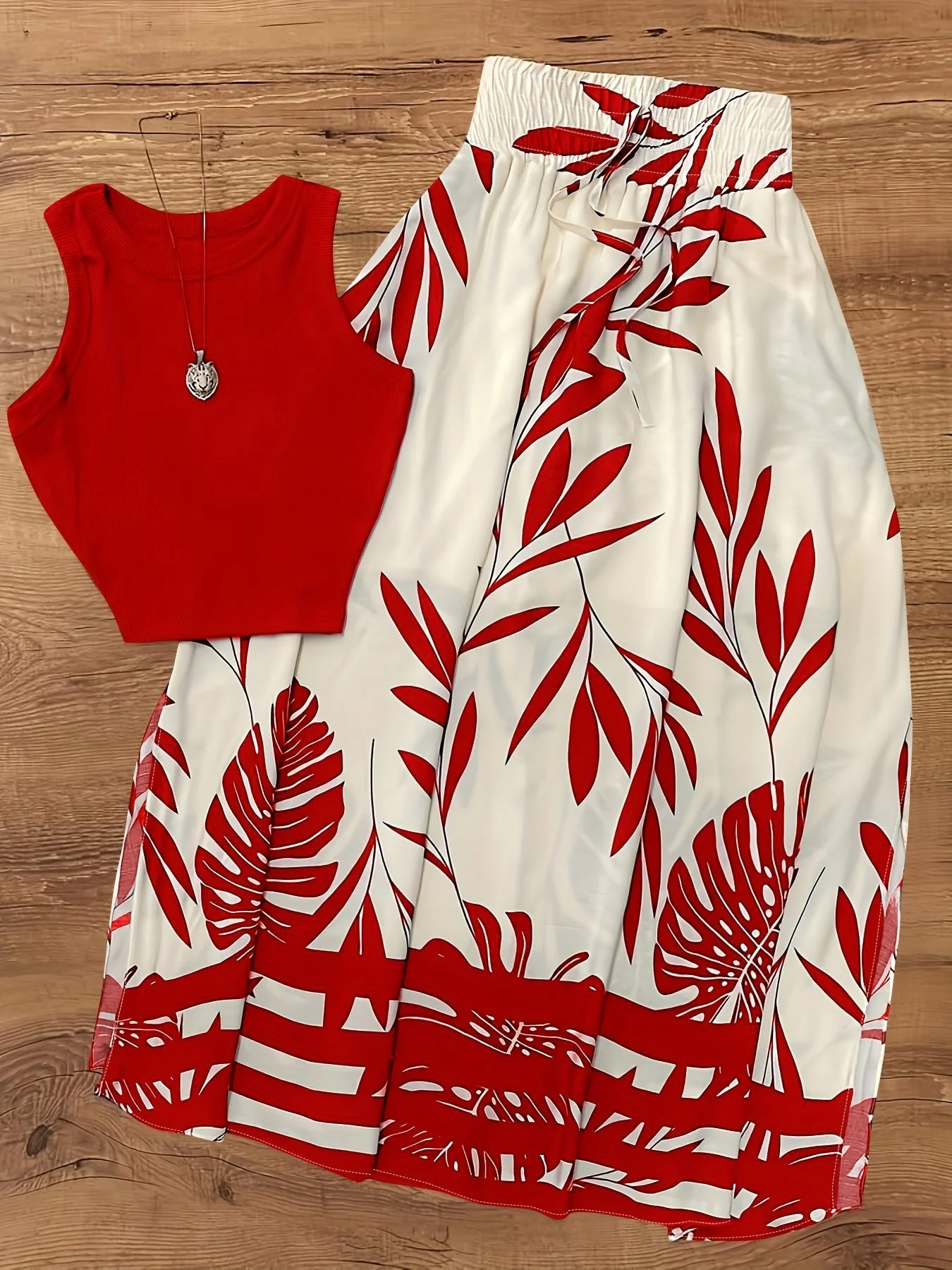 Damen Sommer-Set mit Crop Top und Maxirock – Tropischer Print, Urlaub, Freizeit