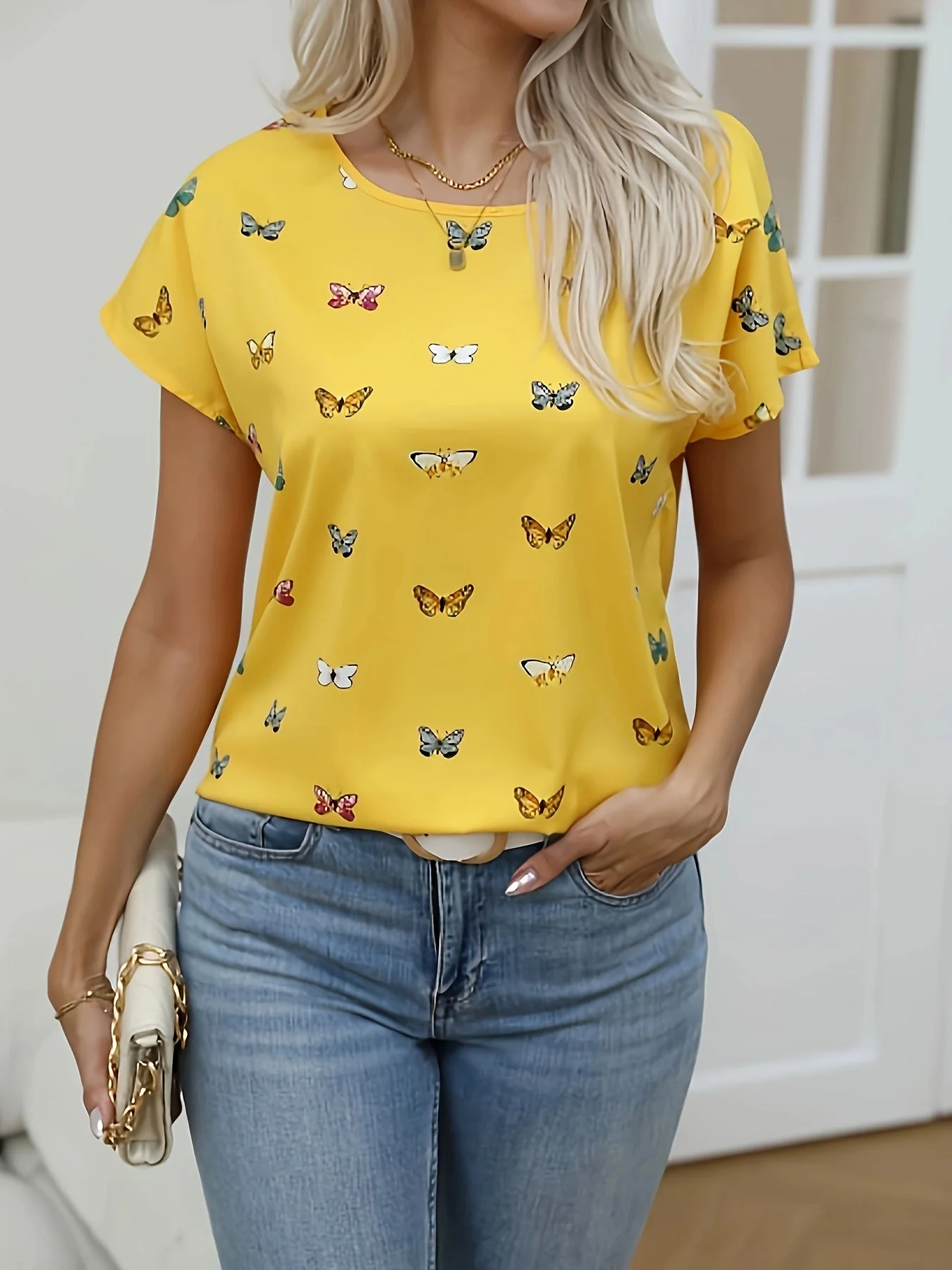 Damen Sommer T-Shirt mit Schmetterlingsmuster – Modisches Freizeit-Top, lässiger Stil