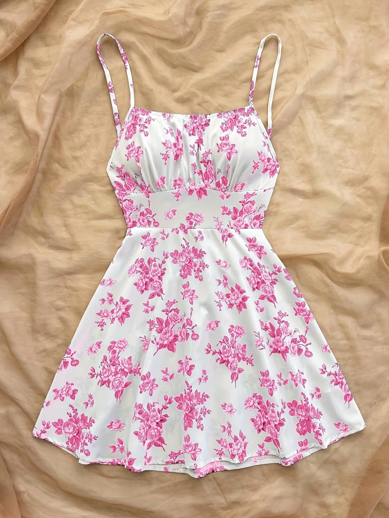Damen Sommerkleid Elegant mit Blumenmuster und Spaghettiträgern – Perfekt für Freizeit und Gartenpartys - Image 2