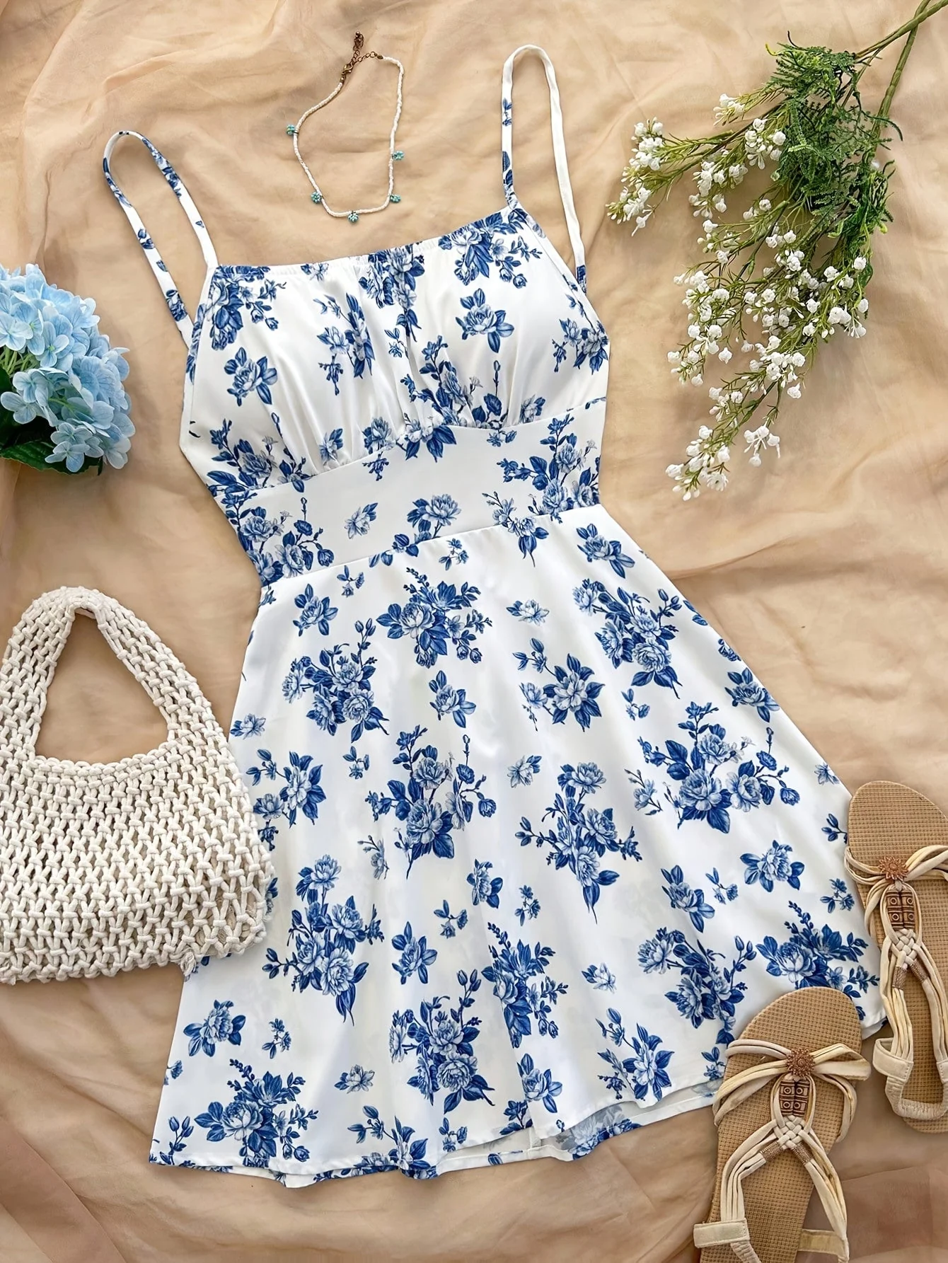 Damen Sommerkleid Elegant mit Blumenmuster und Spaghettiträgern – Perfekt für Freizeit und Gartenpartys - Image 7