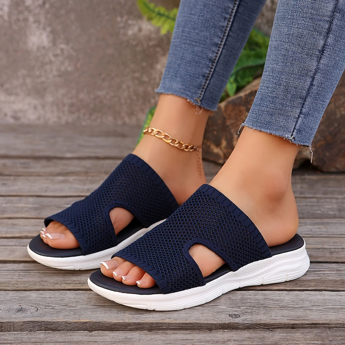 Damen Sportliche Slip-On-Sandalen mit Mesh-Design für Alltag und Freizeit - Image 9