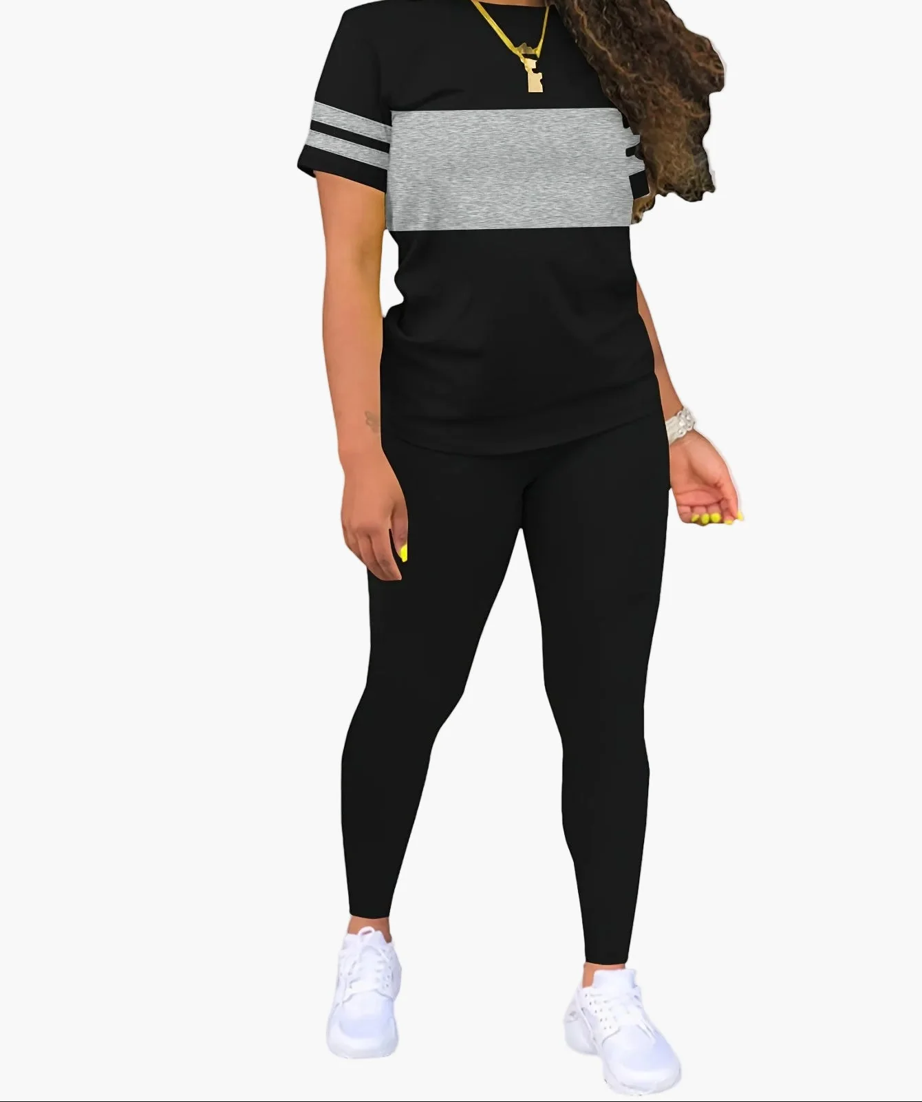 Damen Sportliches Freizeit-Set mit T-Shirt und Leggings – Modernes Outfit für Alltag & Fitness