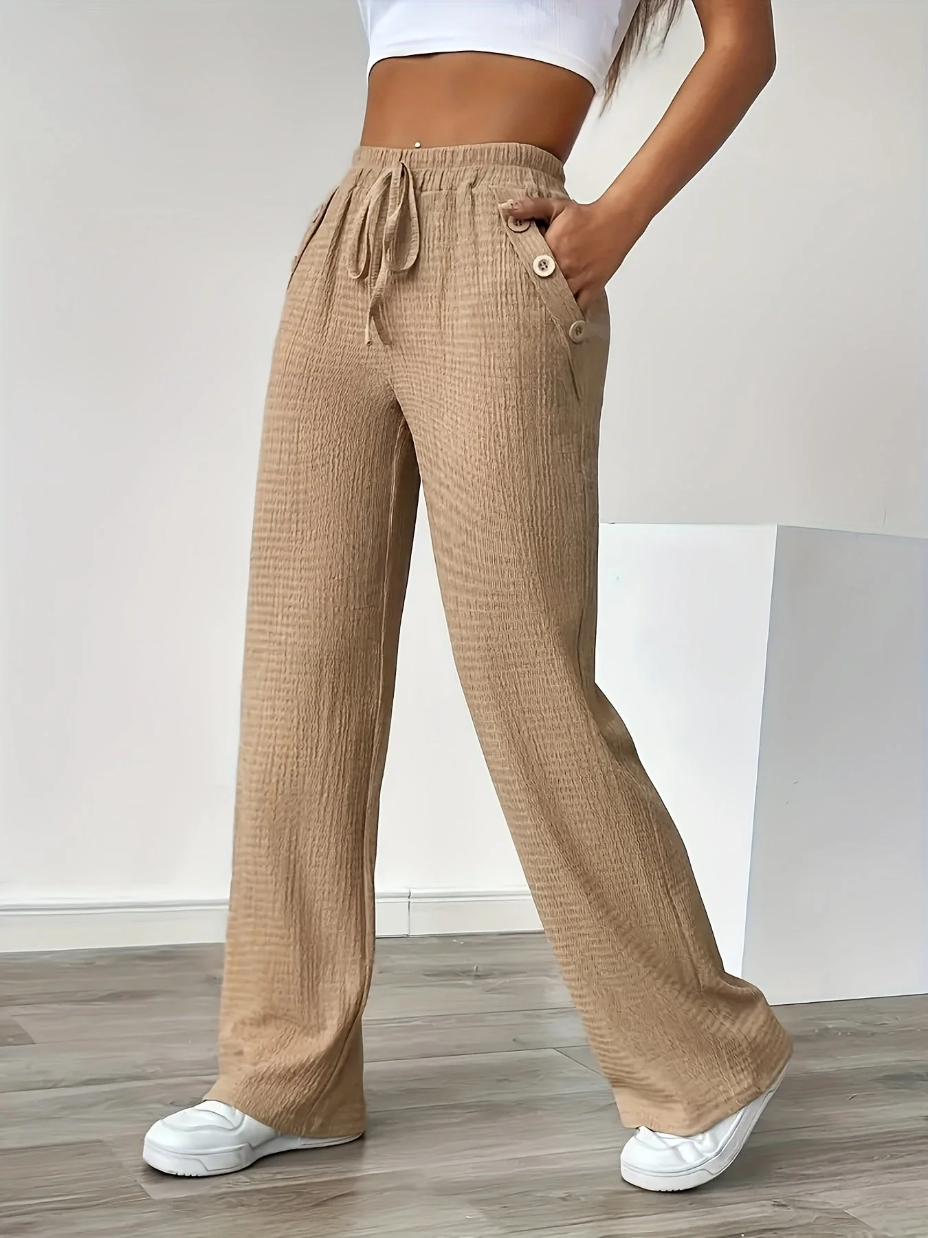 Damen Straight Leg Freizeithose mit Knopfdetails und Kordelzug – Ideal für Alltag und Freizeit