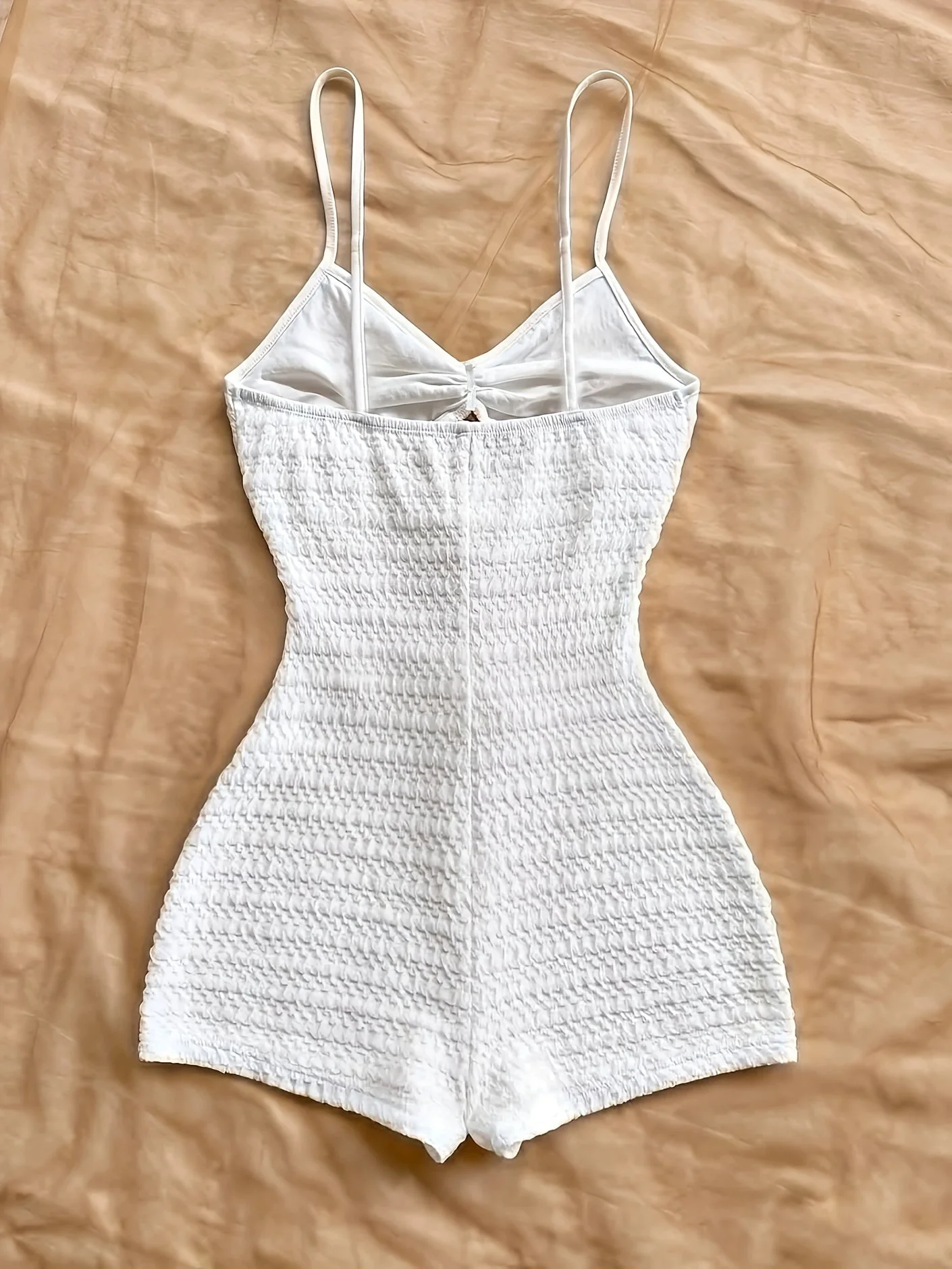 Damen Strand-Overall mit Stern-Applikationen und Cut-Outs – Sommerlicher Einteiler für Urlaub & Poolpartys - Image 3