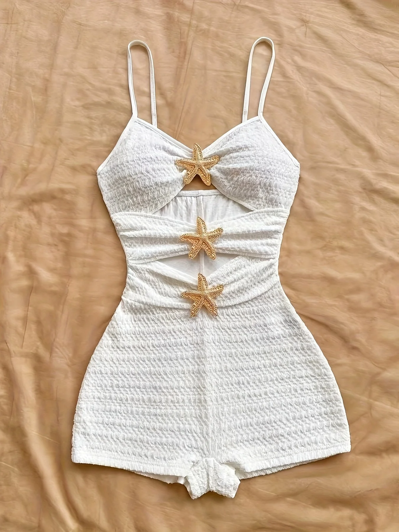 Damen Strand-Overall mit Stern-Applikationen und Cut-Outs – Sommerlicher Einteiler für Urlaub & Poolpartys - Image 4