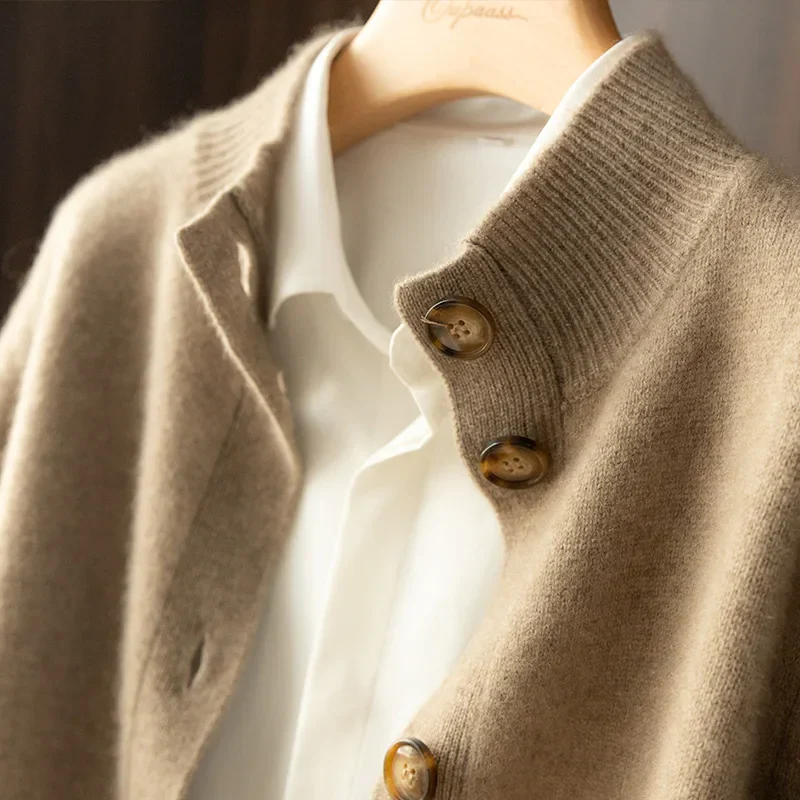 Damen Strickjacke im Modernen Stil mit Knopfleiste – Vielseitiger Cardigan für Alltag und Büro - Image 8