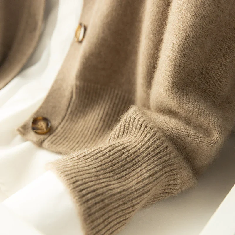 Damen Strickjacke im Modernen Stil mit Knopfleiste – Vielseitiger Cardigan für Alltag und Büro - Image 9
