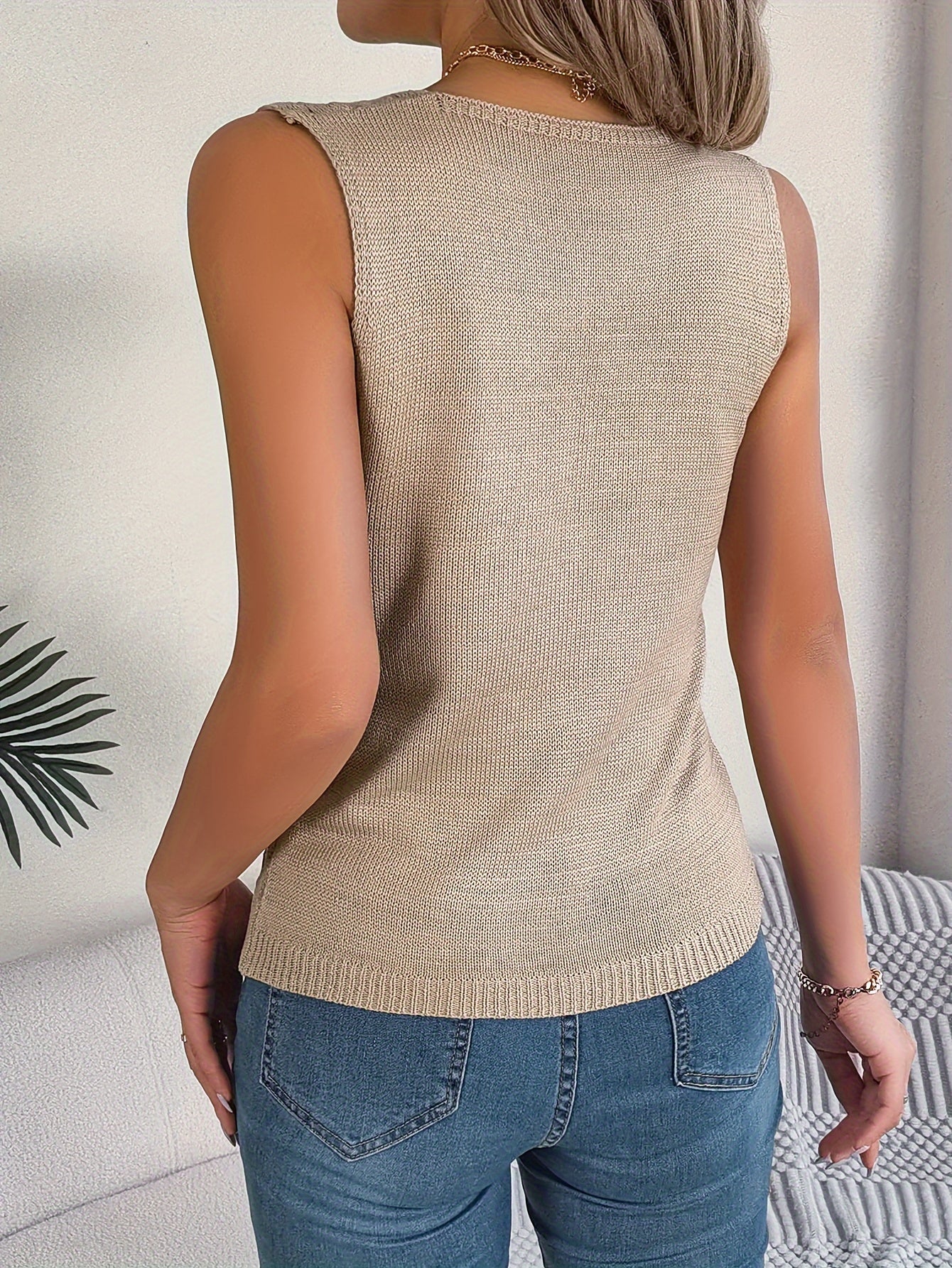 Damen Stricktop mit V-Ausschnitt und Knopfleiste – Modisches Sommertop für Freizeit und Urlaub - Image 6