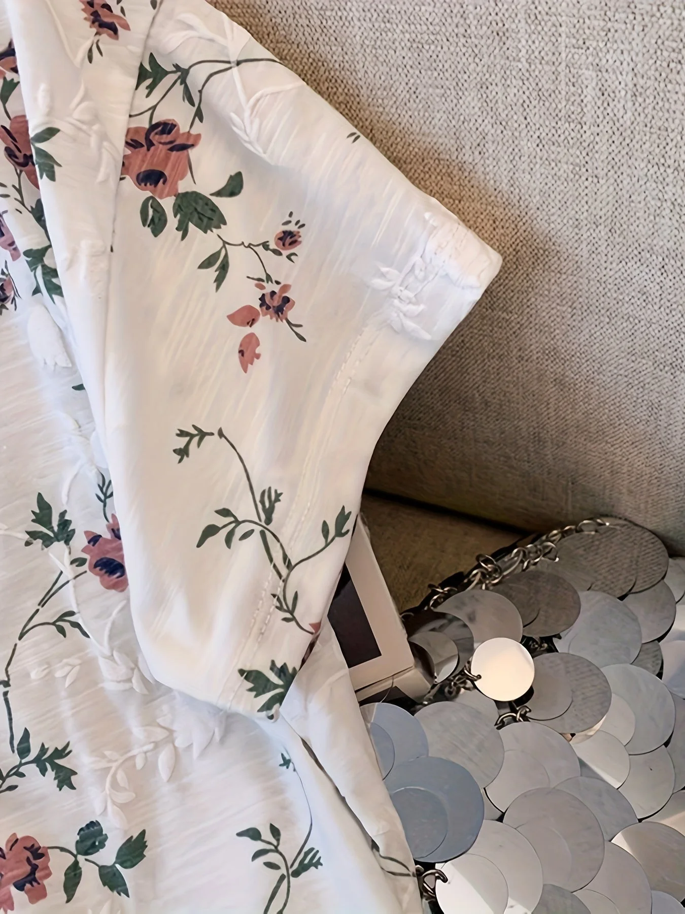Damen T-Shirt mit Blumenmuster und lockerem Schnitt – Stilvoll für Frühling und Sommer - Image 3