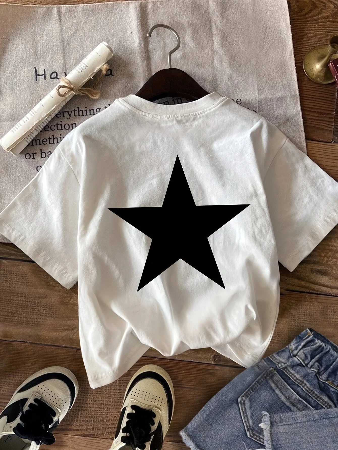 Damen T-Shirt mit großem Stern Print – Sportlicher Streetstyle für Frühling und Sommer - Image 2
