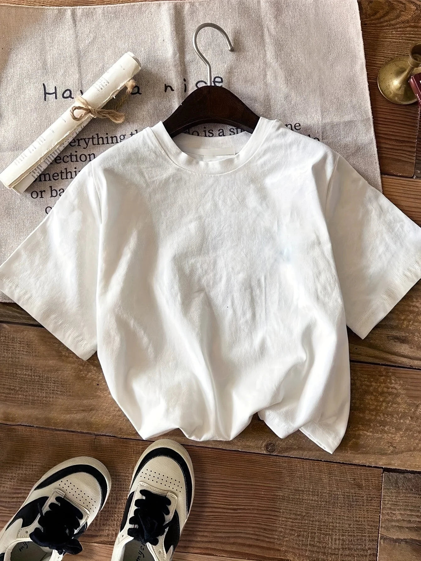 Damen T-Shirt mit großem Stern Print – Sportlicher Streetstyle für Frühling und Sommer - Image 3