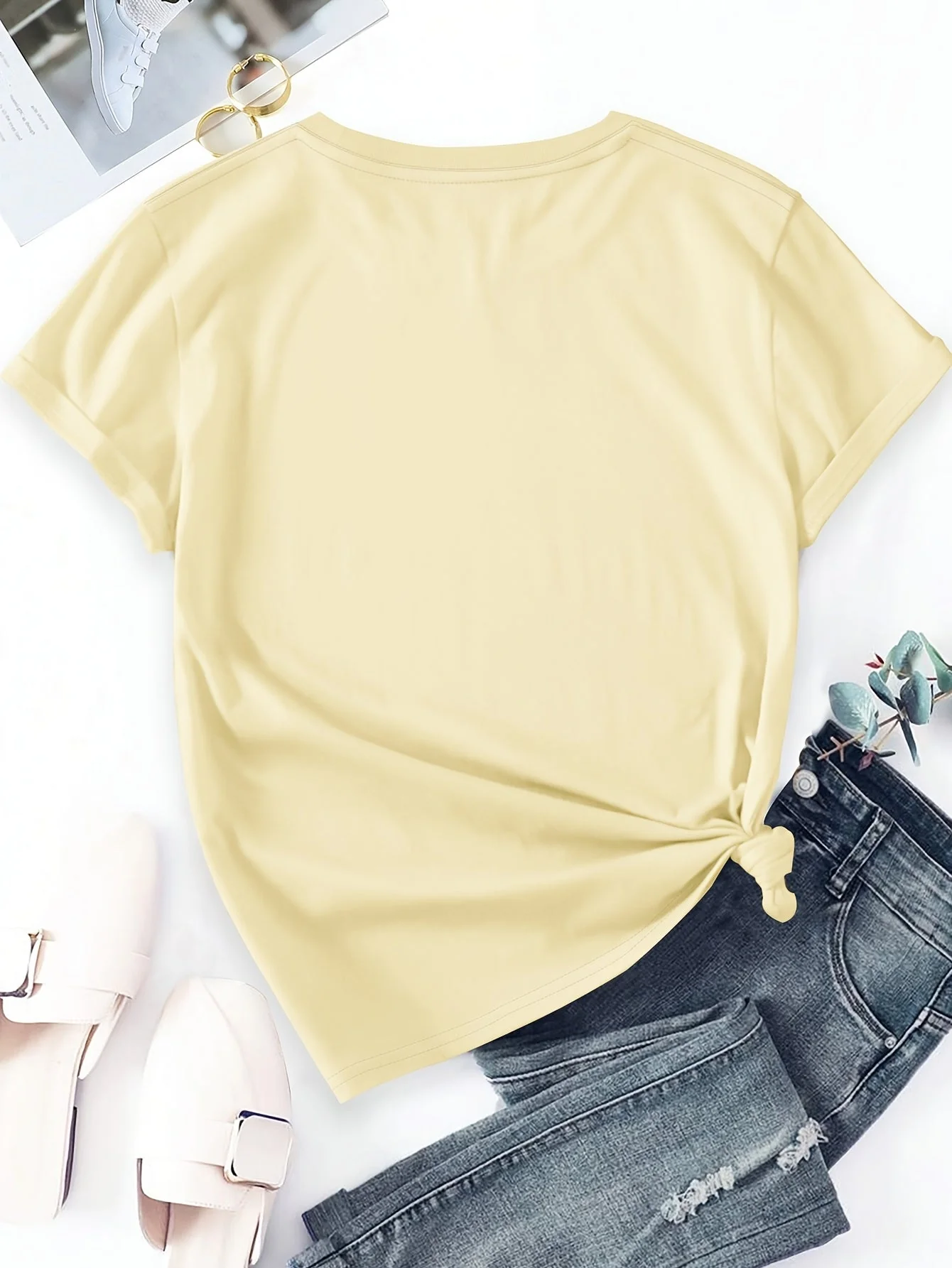 Damen T-Shirt mit Wildblumen-Print – Modernes Freizeitshirt mit floraler Illustration, Kurzarm, Ideal für Alltag & Freizeit - Image 6