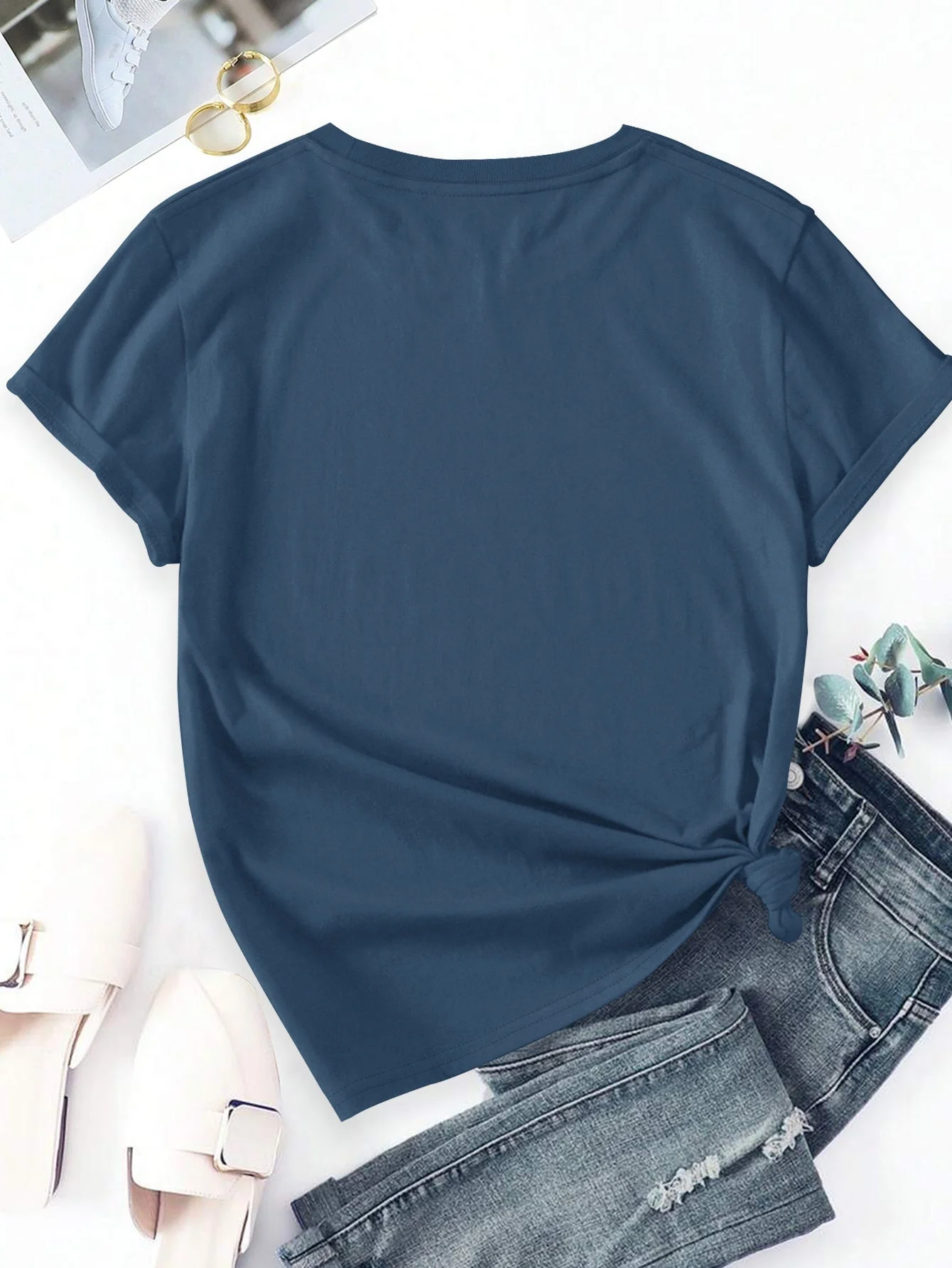 Damen T-Shirt mit Wildblumen-Print – Modernes Freizeitshirt mit floraler Illustration, Kurzarm, Ideal für Alltag & Freizeit - Image 9