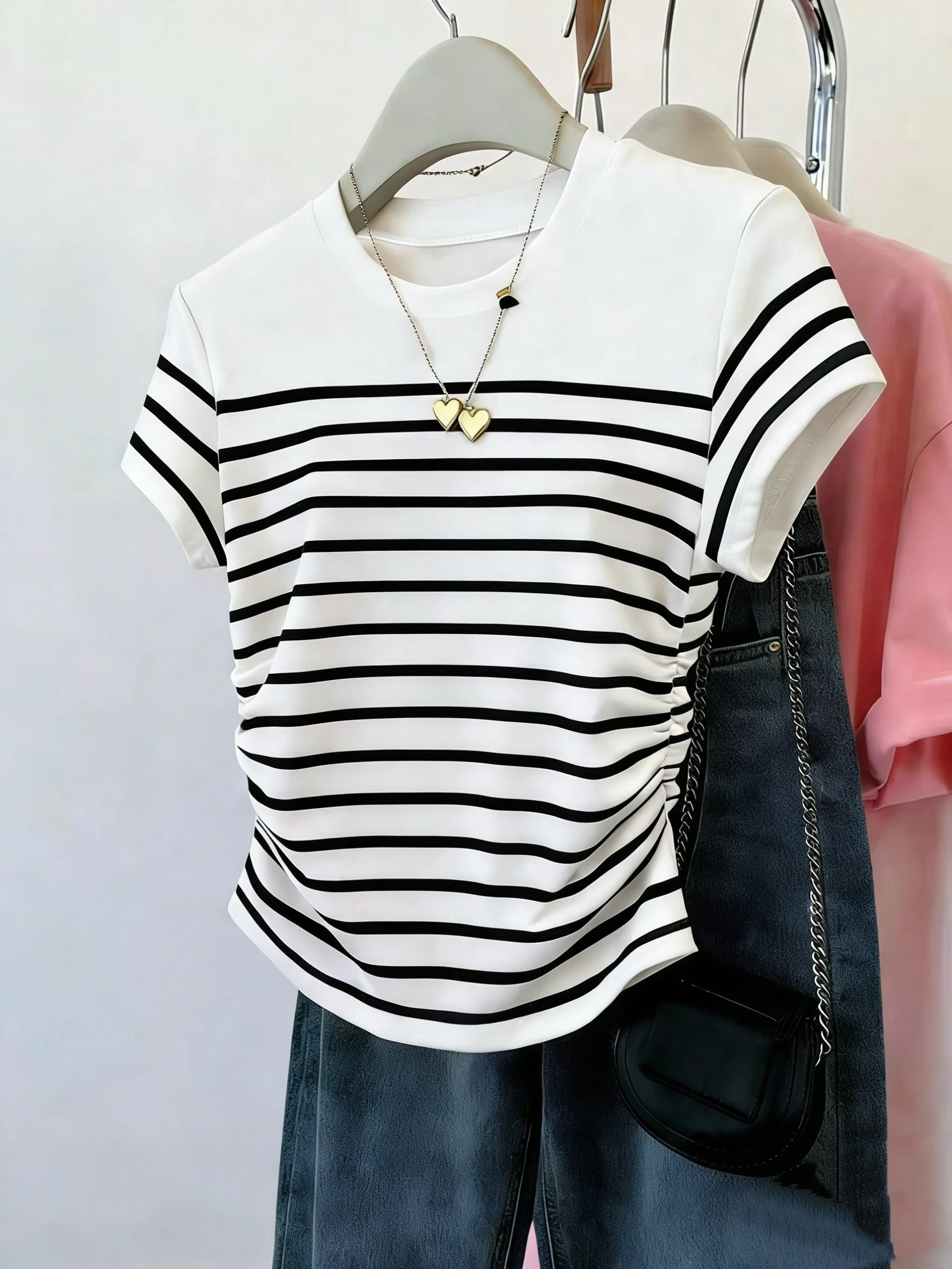 Damen T-Shirt im Streifen-Design mit Raffung – Eleganter Freizeitstil für den Sommer - Image 8