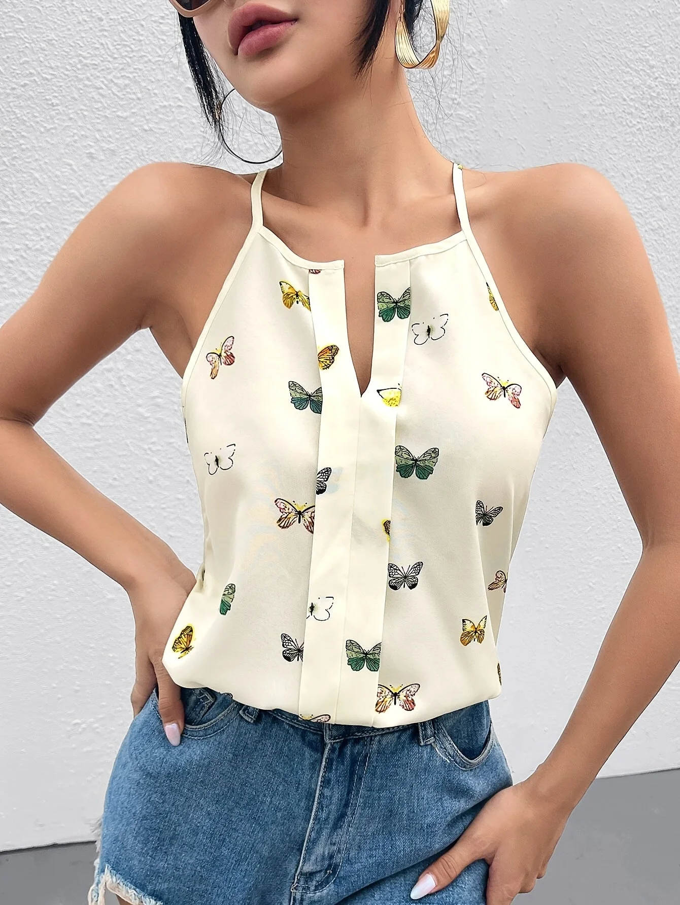 Damen Top mit Schmetterlings-Print und Spaghettiträgern – Elegantes Sommer-Oberteil für Freizeit und Alltag