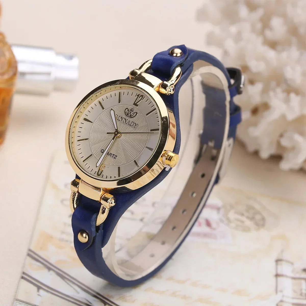 Damen Vintage Armbanduhr – Elegante Quarzuhr für Alltag und besondere Anlässe - Image 3