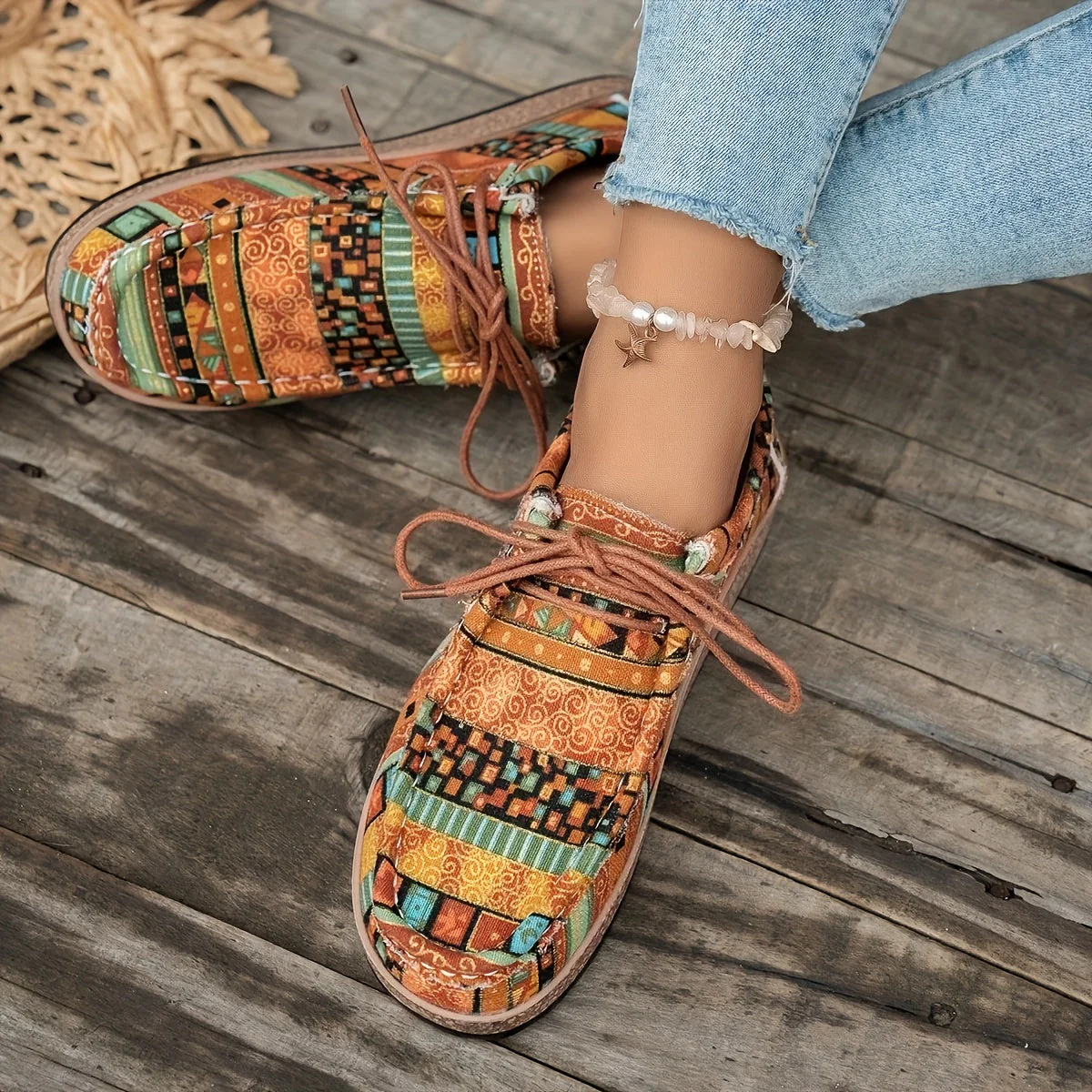 Damen Vintage Freizeitschuhe mit buntem Ethno-Muster und Schnürung – Modische Penny Loafer für Alltag & Reisen - Image 11