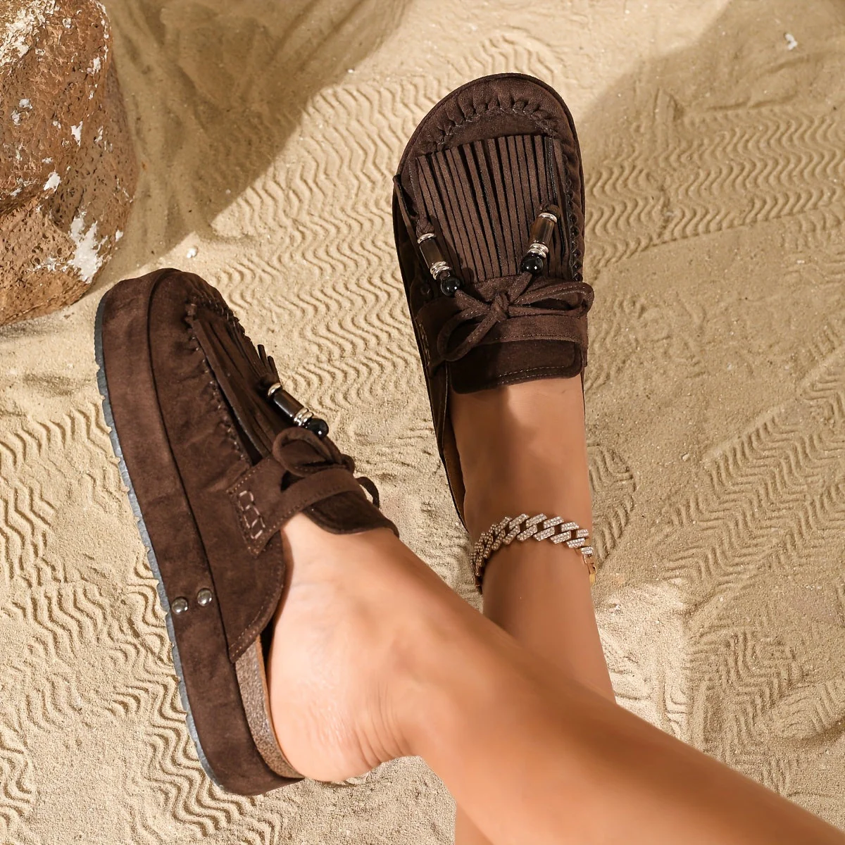Damen Vintage Mokassin-Pantoletten mit Fransen und Perlen für Sommer - Image 8