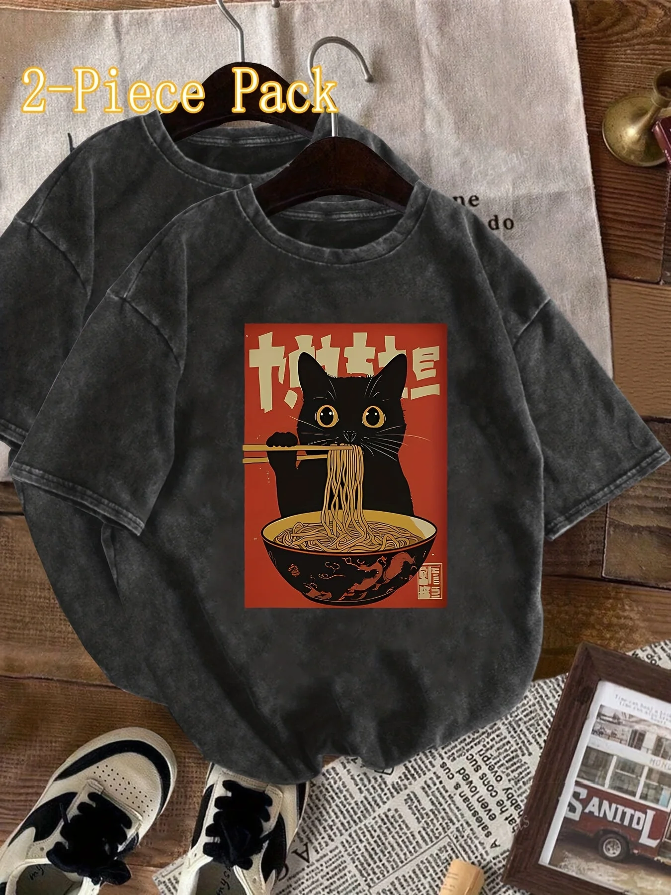 Damen Vintage T-Shirt mit Katzen- und Ramen-Print – Lustiges Grafikshirt für Freizeit und Streetwear - Image 4