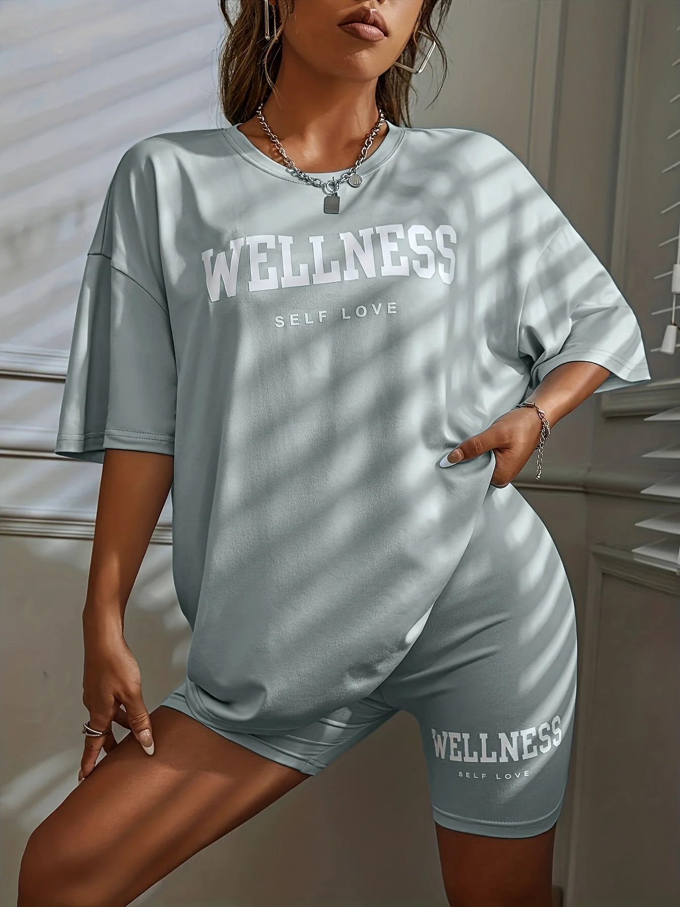 Damen Wellness Oversize Lounge Set – Entspannungs- & Freizeitlook mit Statement-Print - Image 2