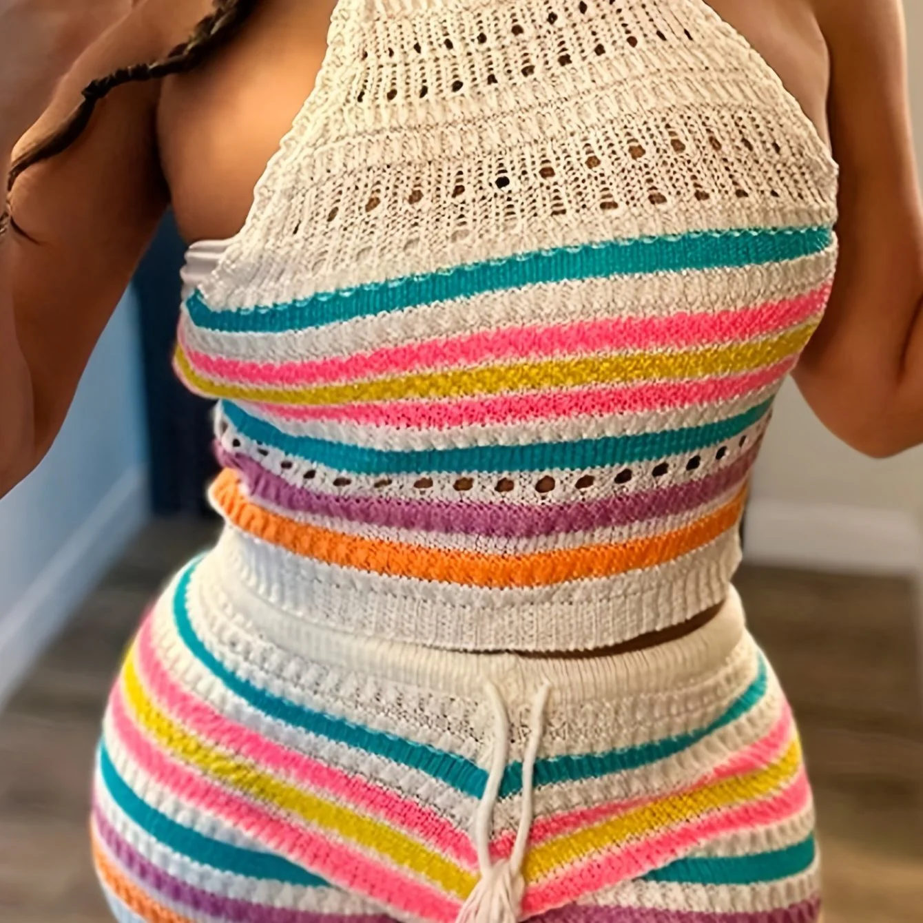 Damen Y2K Strick-Set mit Halterneck-Top und Shorts – Bunte Streifen, Sommer Freizeit Outfit - Image 12