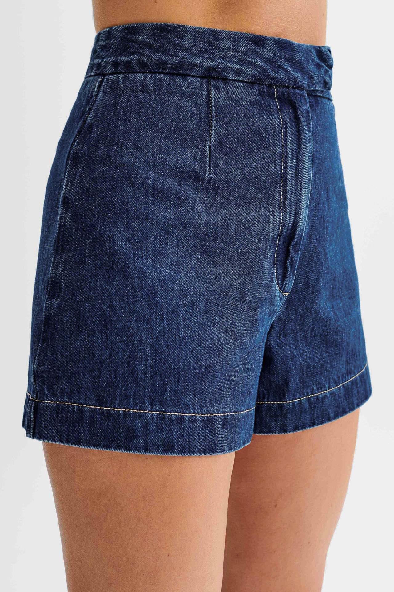 Damen Zweiteiler Jeansweste und High-Waist Shorts Set – Modisches Streetwear Outfit für Freizeit & Sommer - Image 6