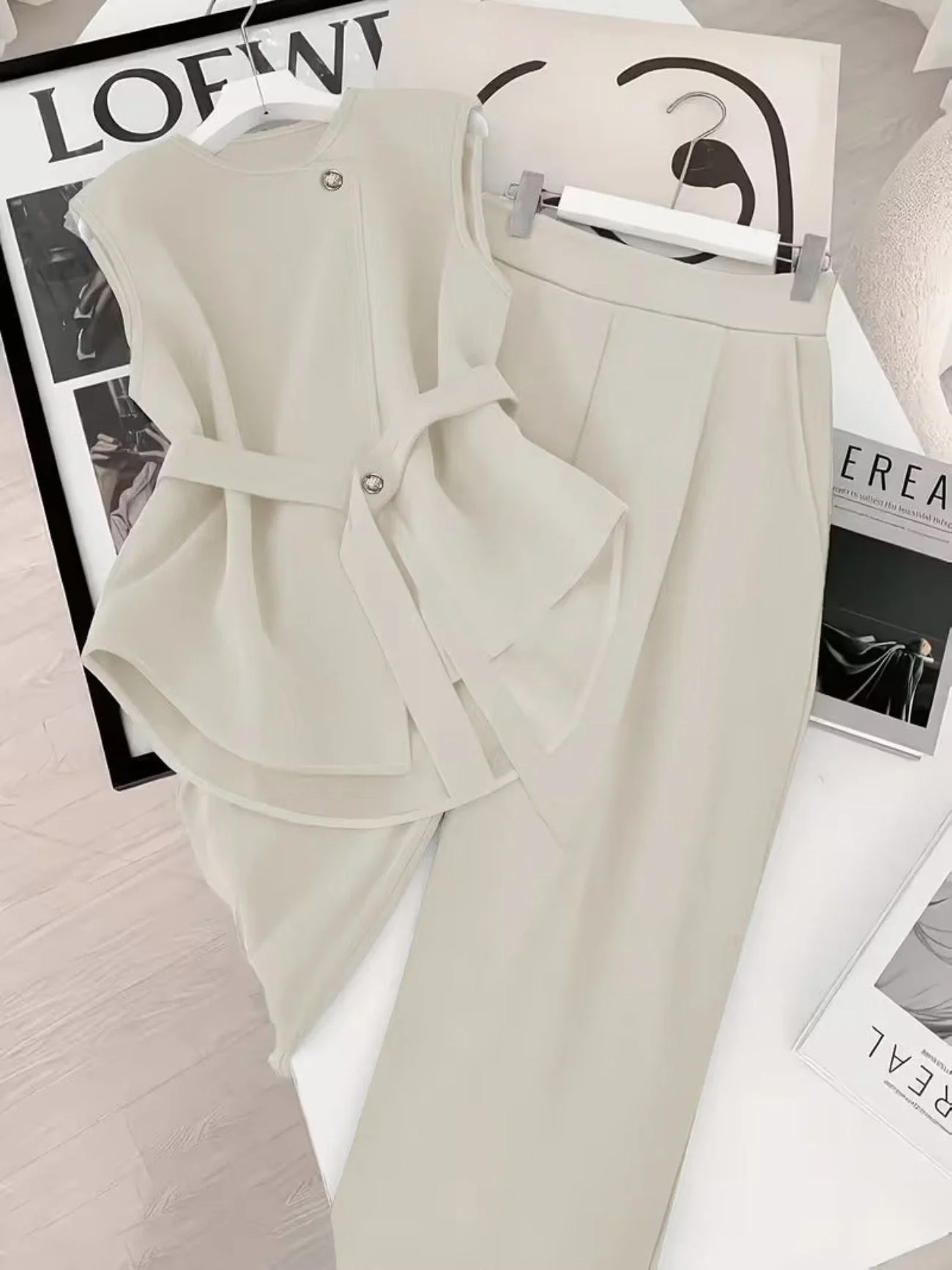 Damen Zweiteiler Set – Elegantes Business Outfit mit Wickeloberteil und weiter Hose – Modernes Büro & Anlass Ensemble - Image 7
