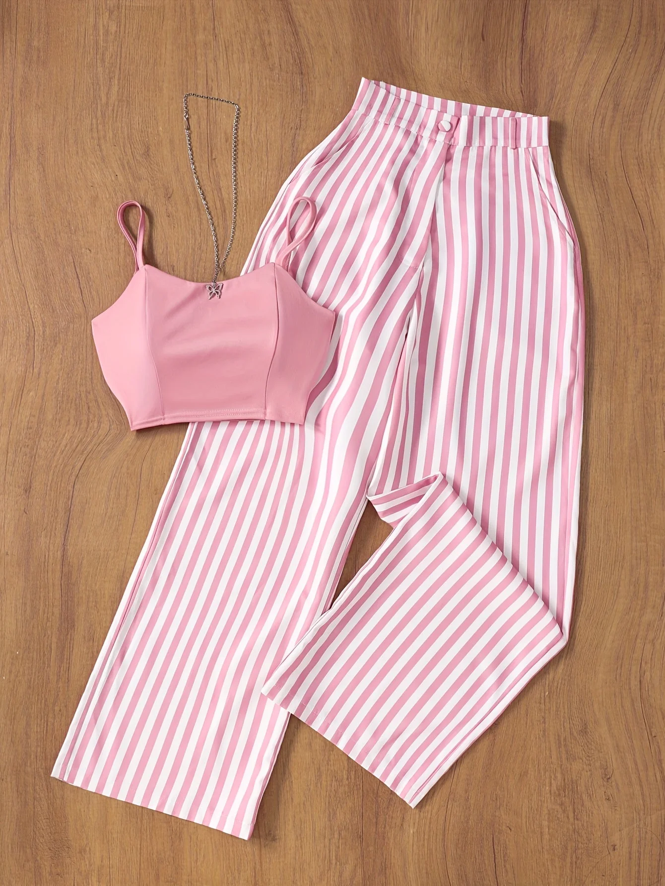 Damen Zweiteiler Set – Modischer Sommer-Look mit gestreifter Hose und Bustier Top, ideal für Gartenpartys & Freizeit - Image 3