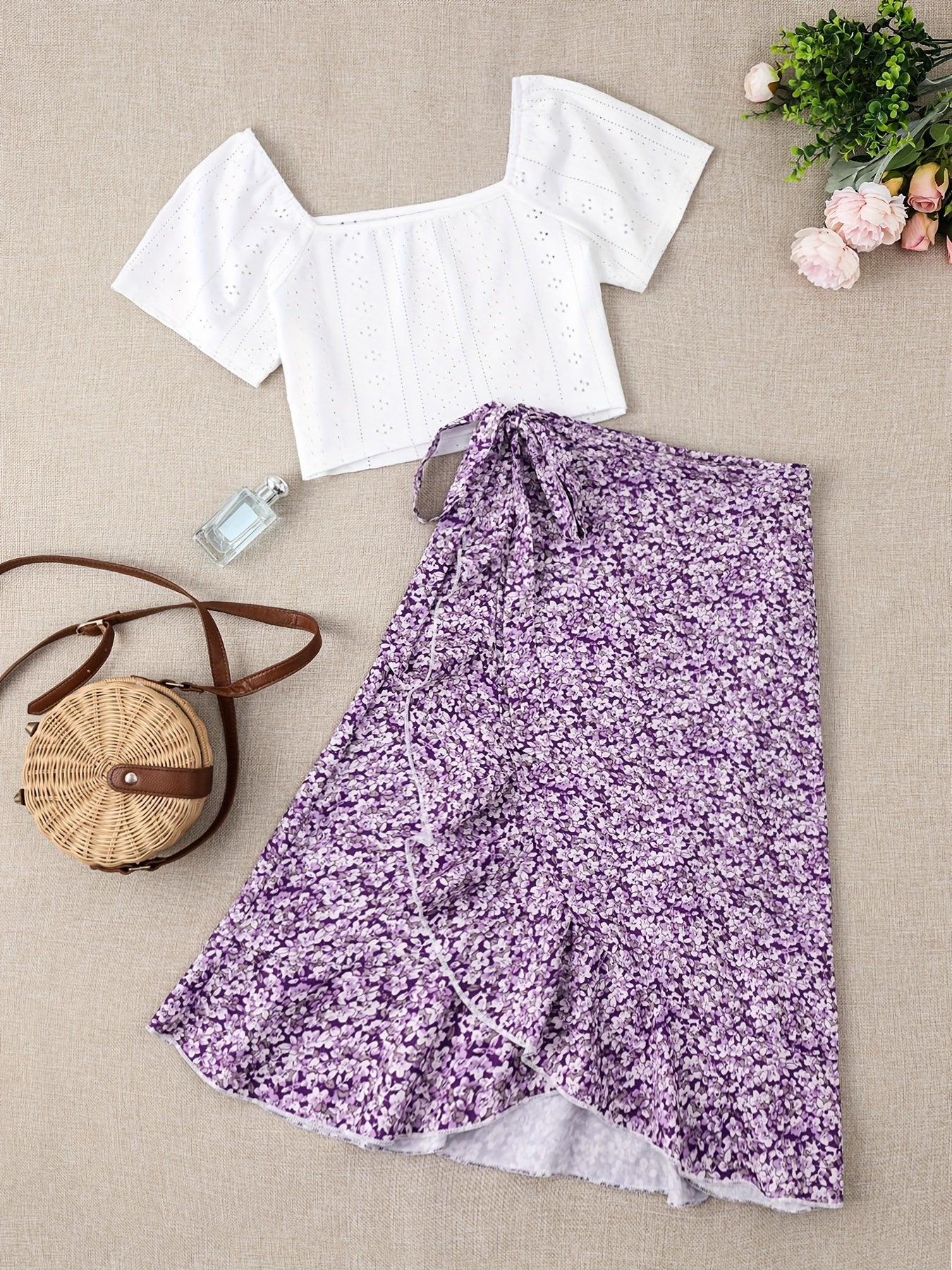 Damen Zweiteiler Set – Romantische Bluse mit Puffärmeln und Floraler Wickelrock – Perfekt für Sommer & Freizeit - Image 2