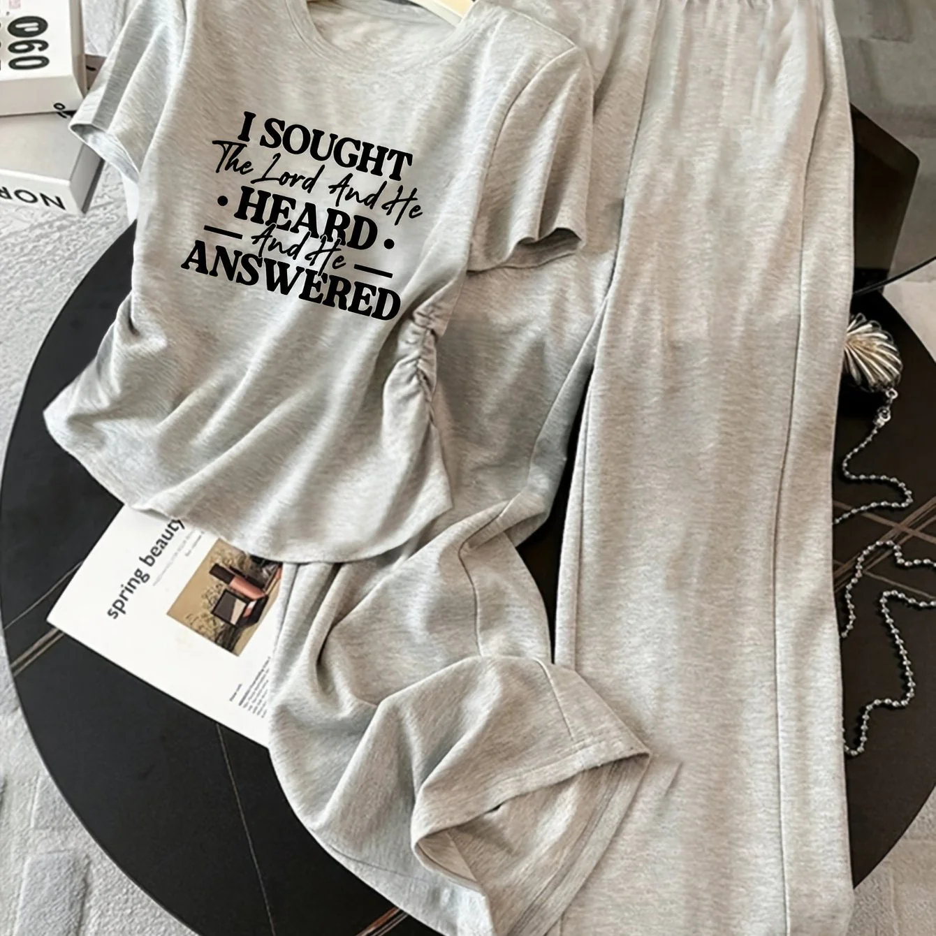 Damen Zweiteiliges Set mit Schleifen-Detail – Freizeit Lounge Outfit - Image 11
