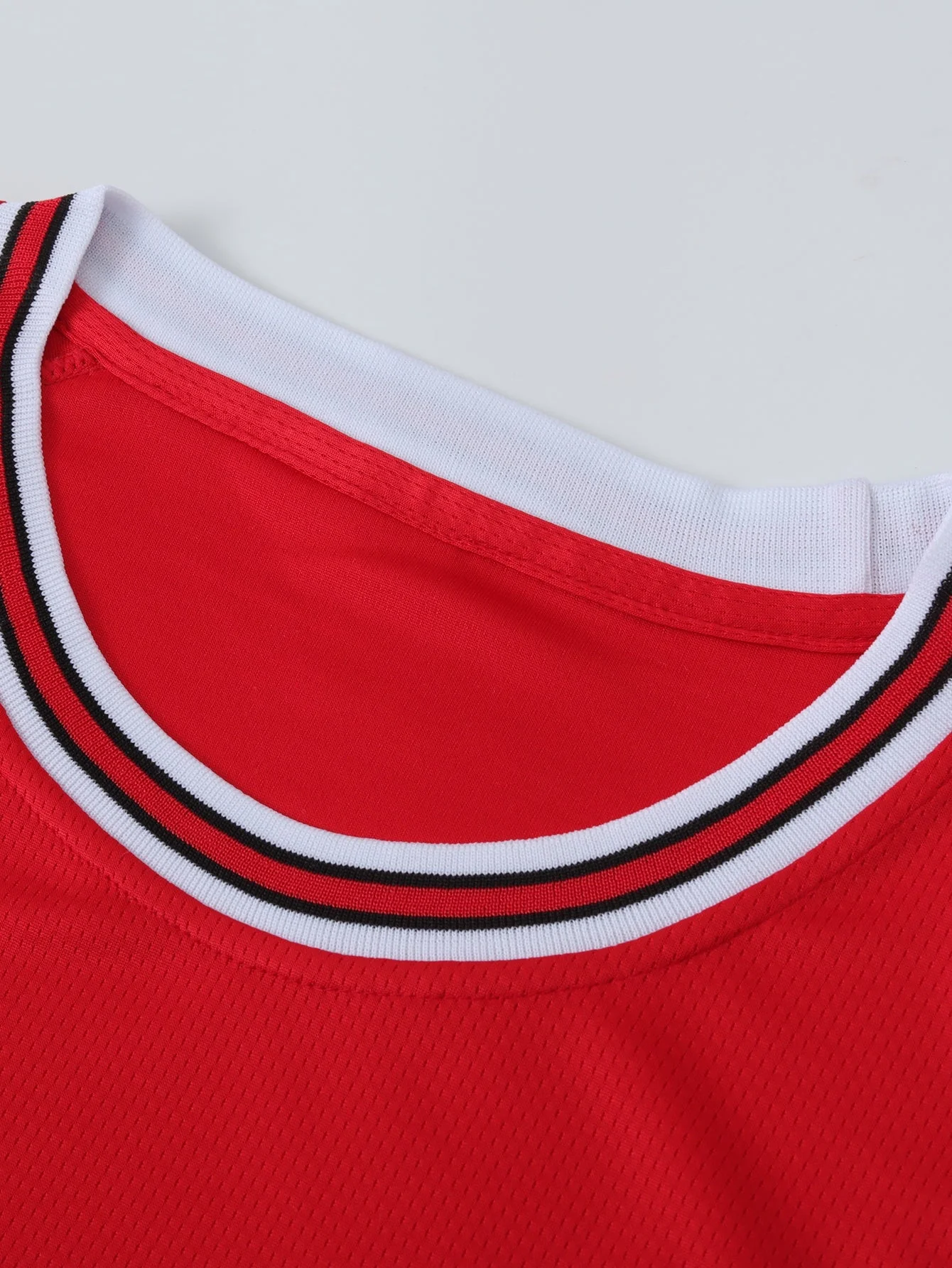 Herren Basketball Tanktop Vintage Style – Sportliches Trikot mit Chicago 30 Print für Training & Freizeit - Image 9