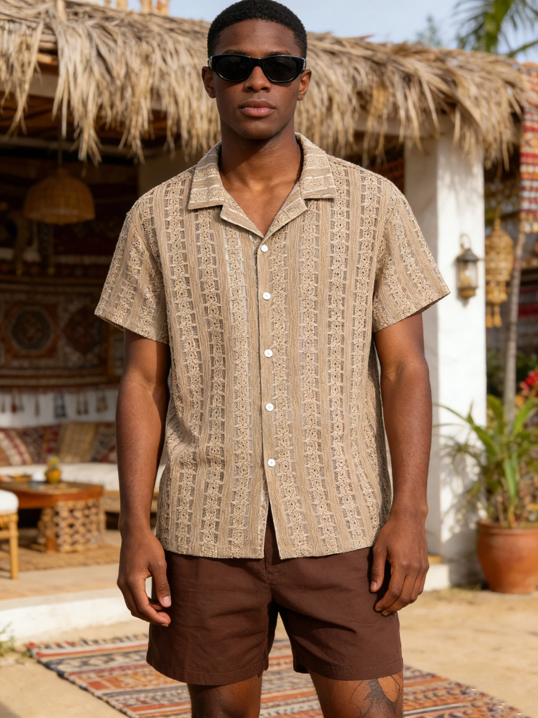 Herren Boho Kurzarm Hemd mit geometrischem Muster – Perfekt für Urlaub und Strand - Image 4