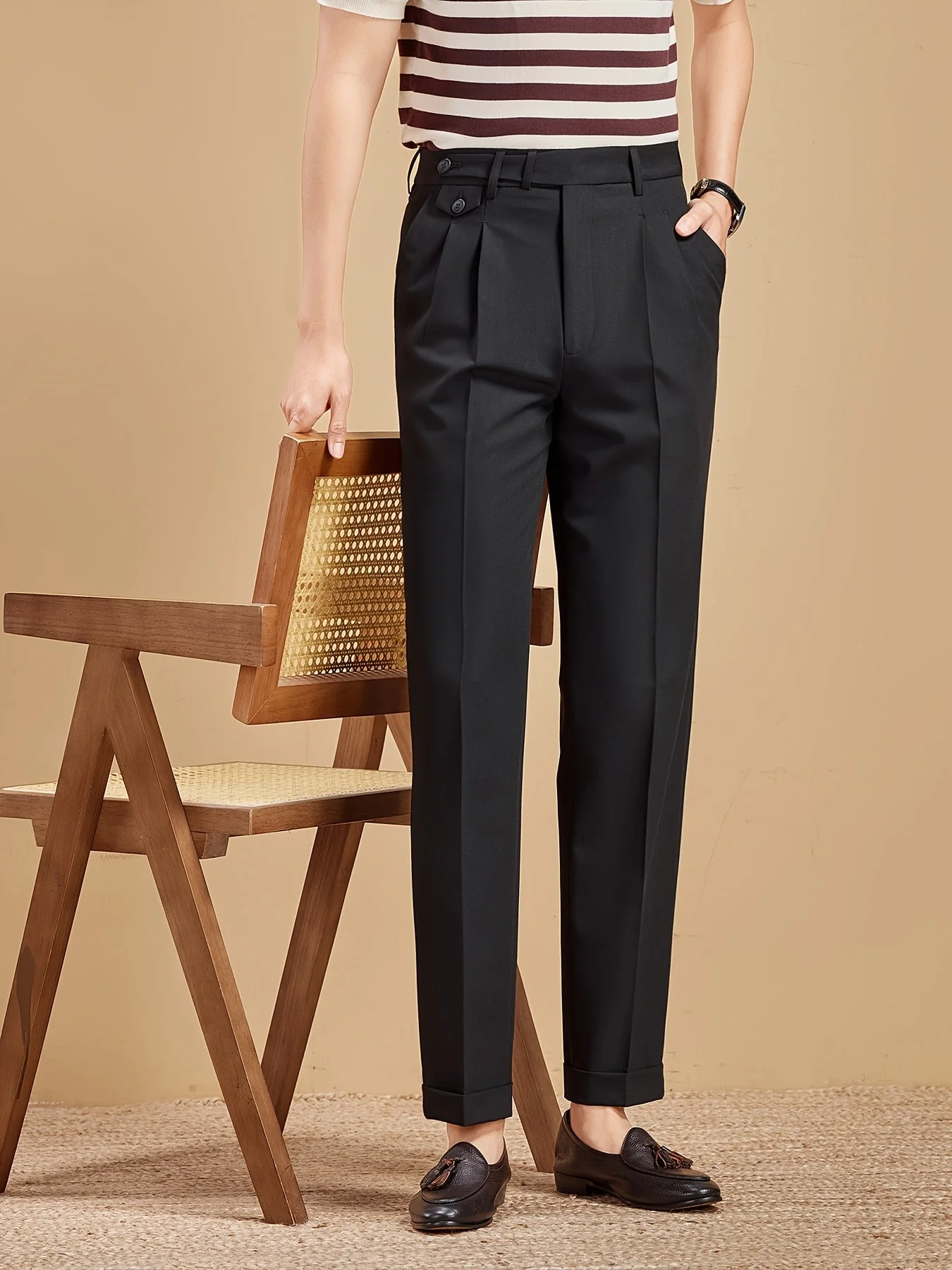 Herren Business-Hose mit Bundfalte – Modernes, elegantes Design für Büro und Freizeit