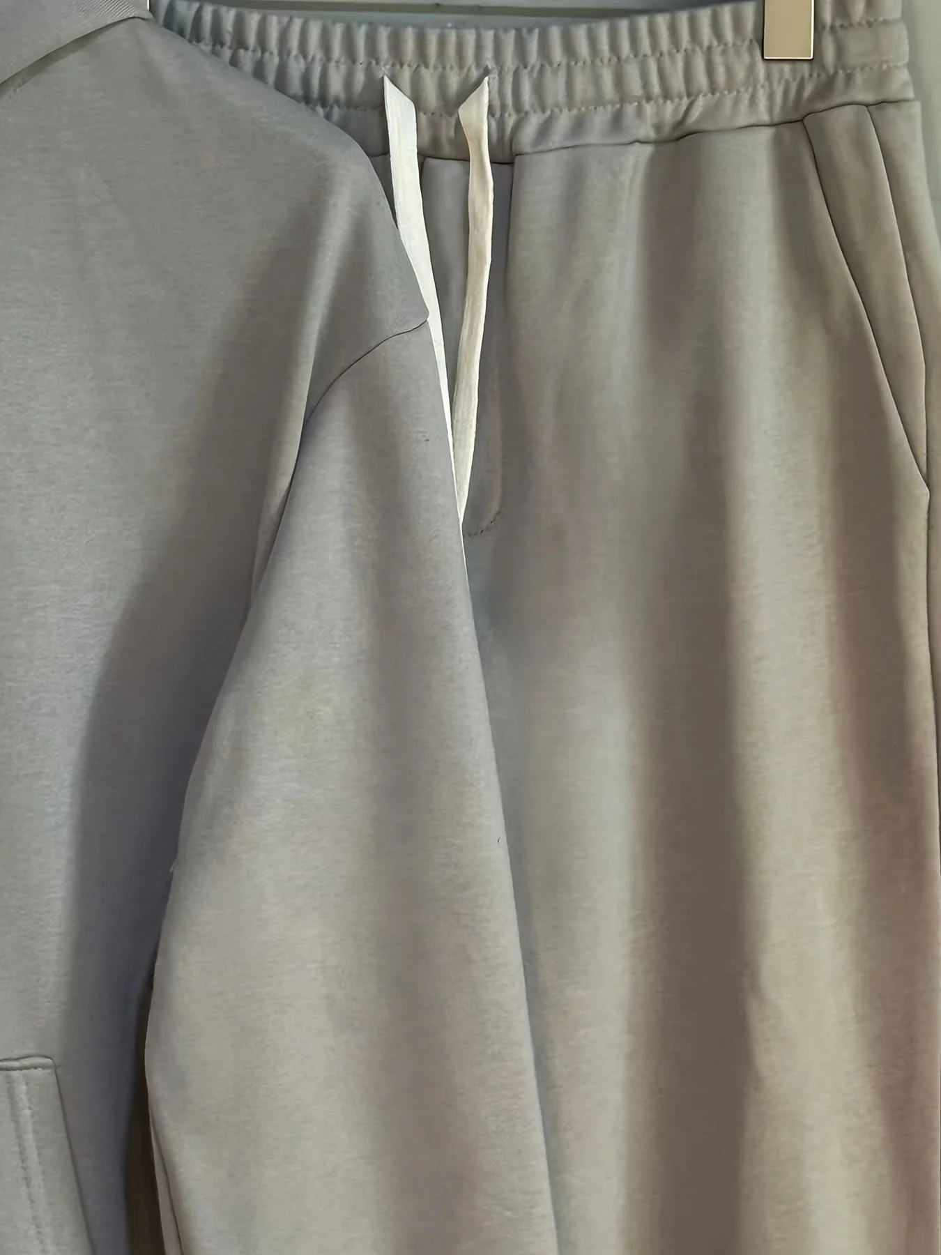 Herren Freizeit Oversize Hoodie Set – Lockerer Streetwear Trainingsanzug für Alltag & Reisen - Image 9