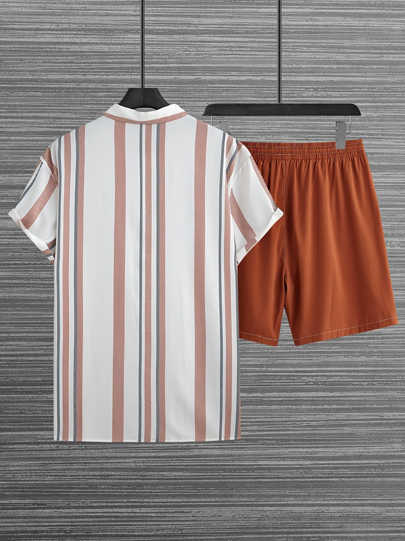 Herren Freizeit Sommer Set – Gestreiftes Kurzarmhemd mit Shorts, Modernes Outfit für Alltag & Urlaub - Image 2