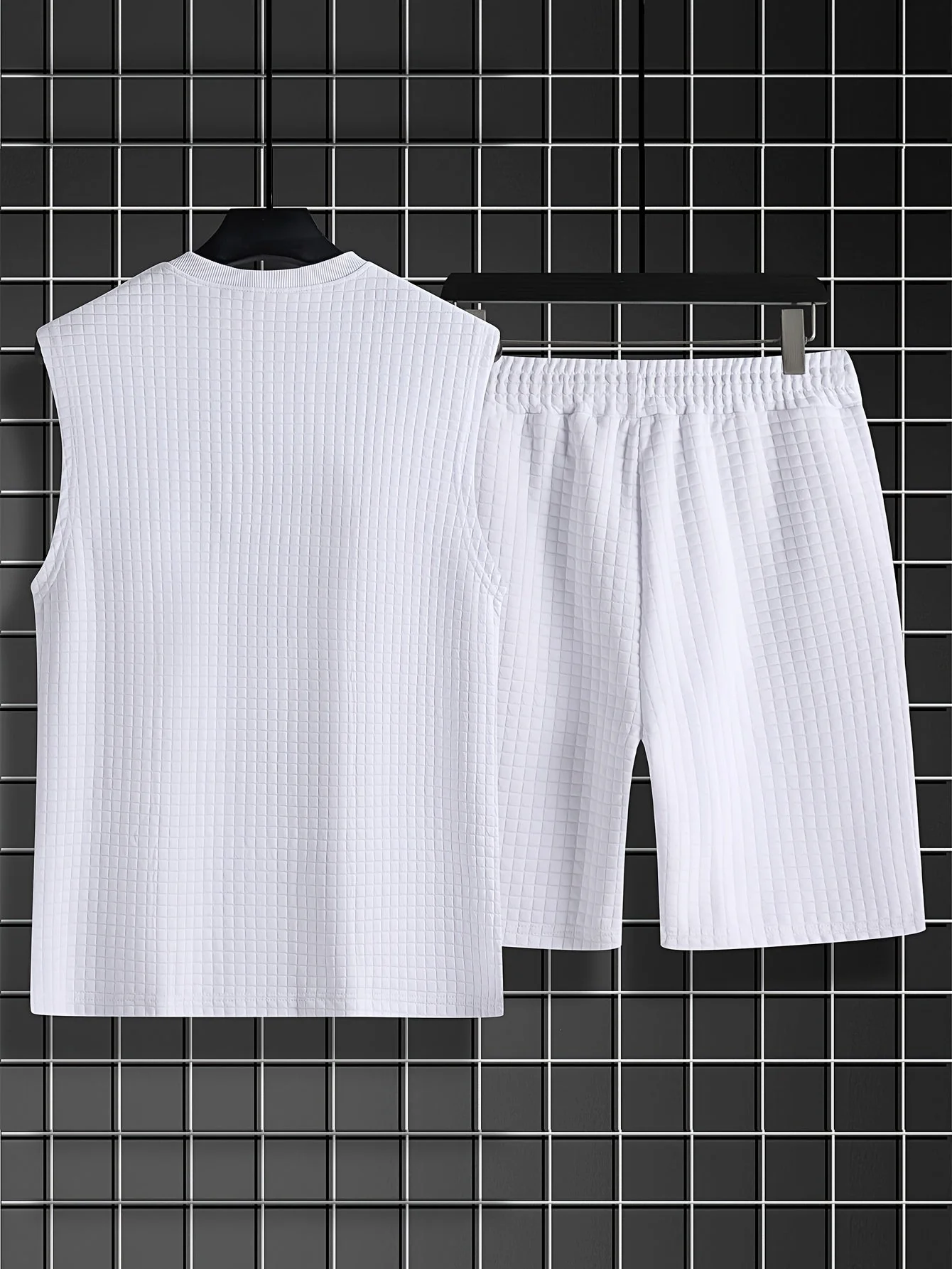 Herren Freizeit Tanktop-Set mit Shorts – Modisches ärmelloses Outfit für Sommer & Sport - Image 5