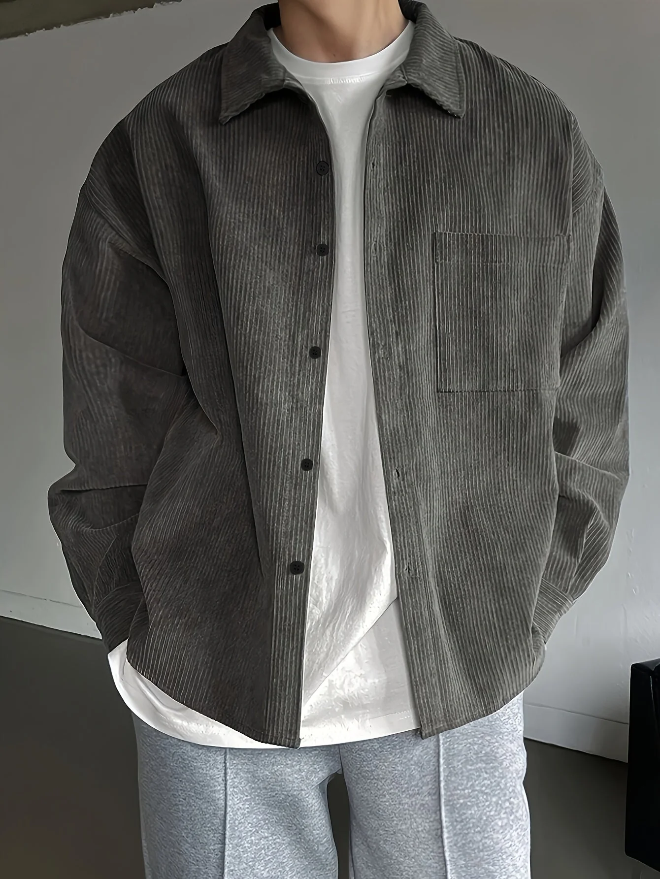 Herren Oversize Freizeitjacke – Moderner Urban Style für Alltag und Freizeit - Image 4