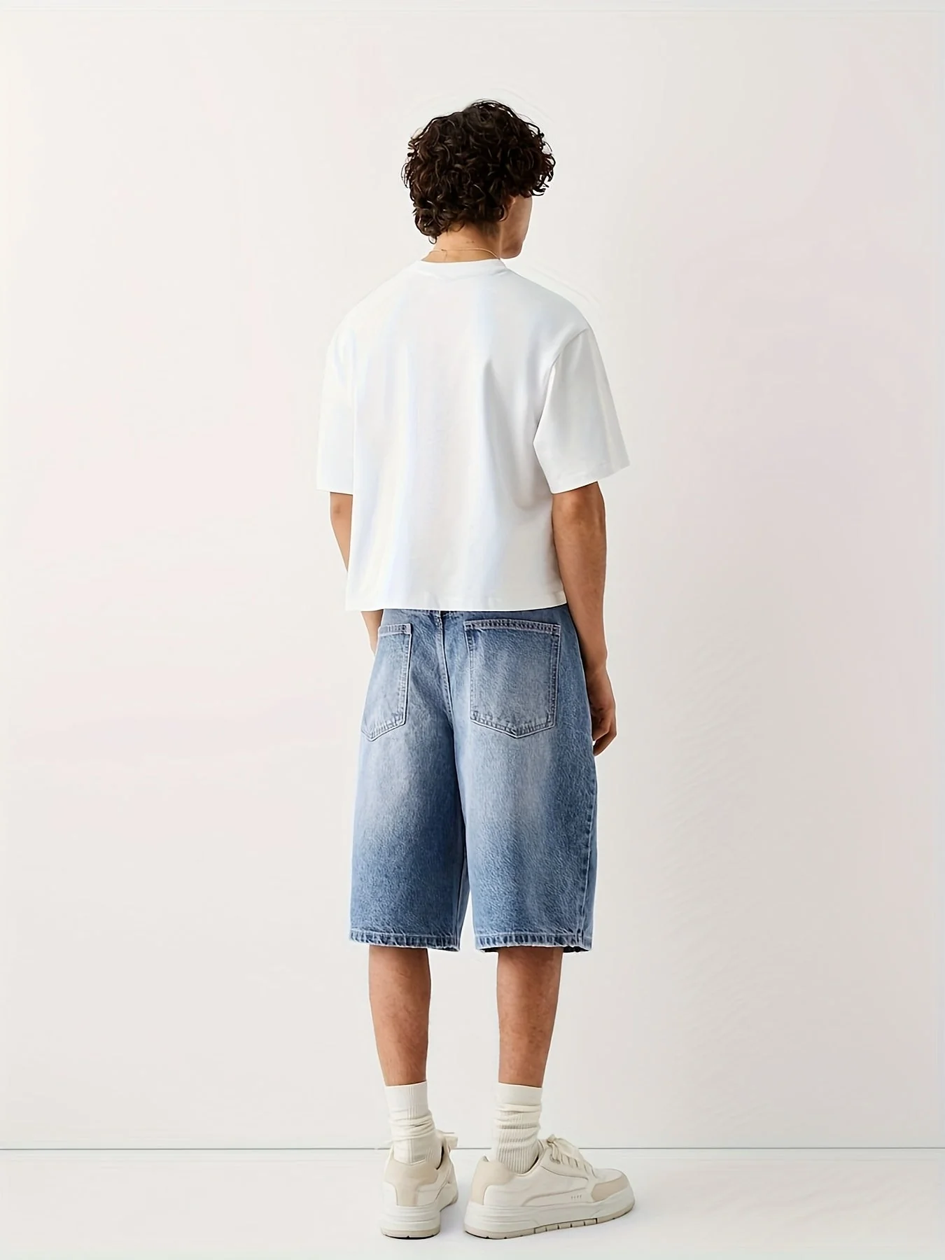 Herren Relaxed Fit Denim Bermuda Shorts – Lässige Jeansshorts im Urban-Style - Image 4