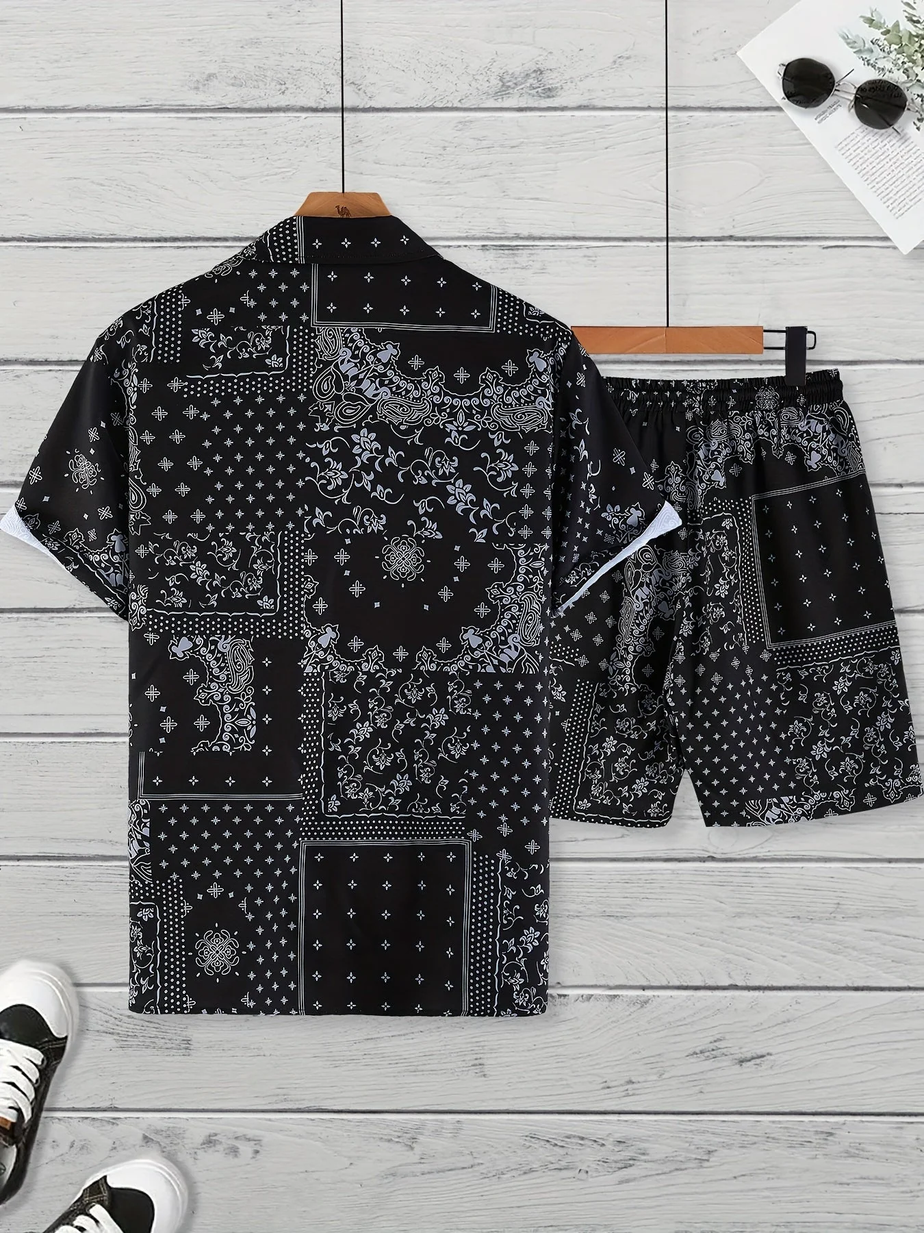 Herren Sommer Freizeit Set – Kurzarm Hemd und Shorts mit Paisley-Muster, Perfekt für Alltag & Urlaub - Image 9