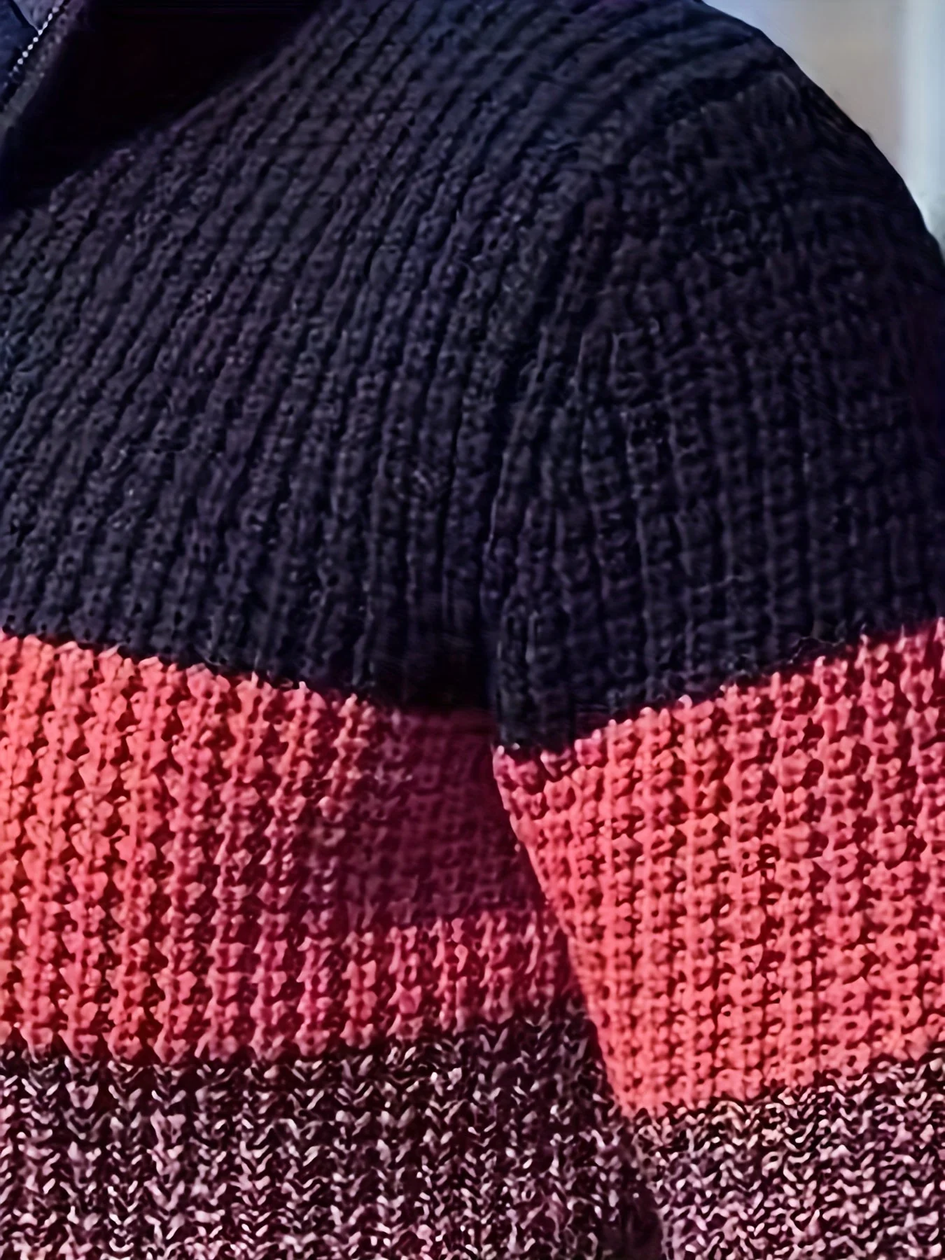 Herren Strickpullover mit Streifenmuster und Stehkragen – Modischer Freizeitpullover mit Viertelreißverschluss - Image 4