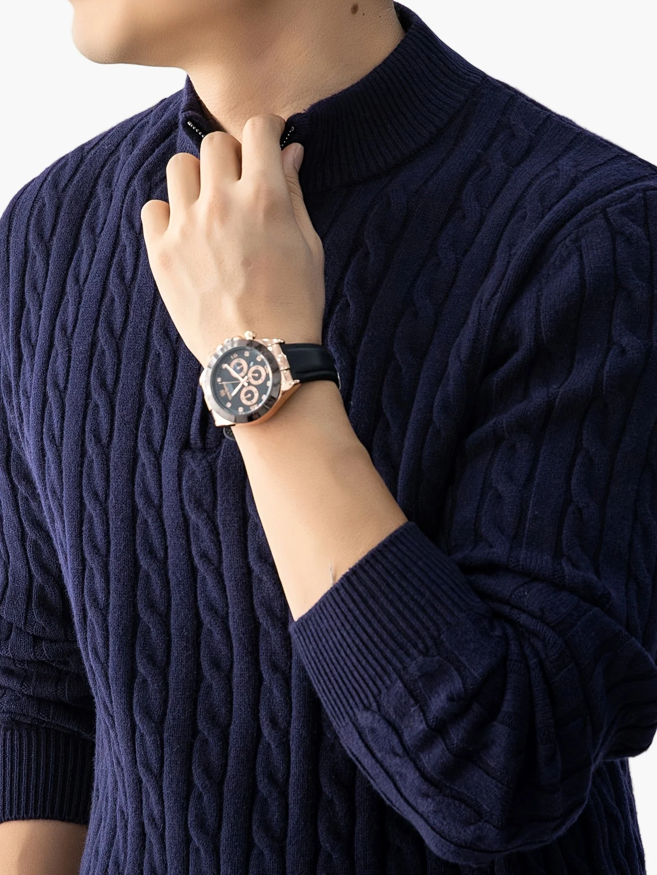 Herren Strickpullover mit Zopfmuster und Stehkragen – Modischer Casual Style für Herbst und Winter - Image 2