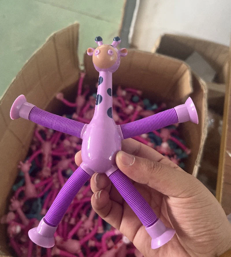 Kinder Cartoon Telescopic Giraffe Fidget Spielzeug mit Saugnapf – Stressabbau & Sensorischer Spaß - Image 14