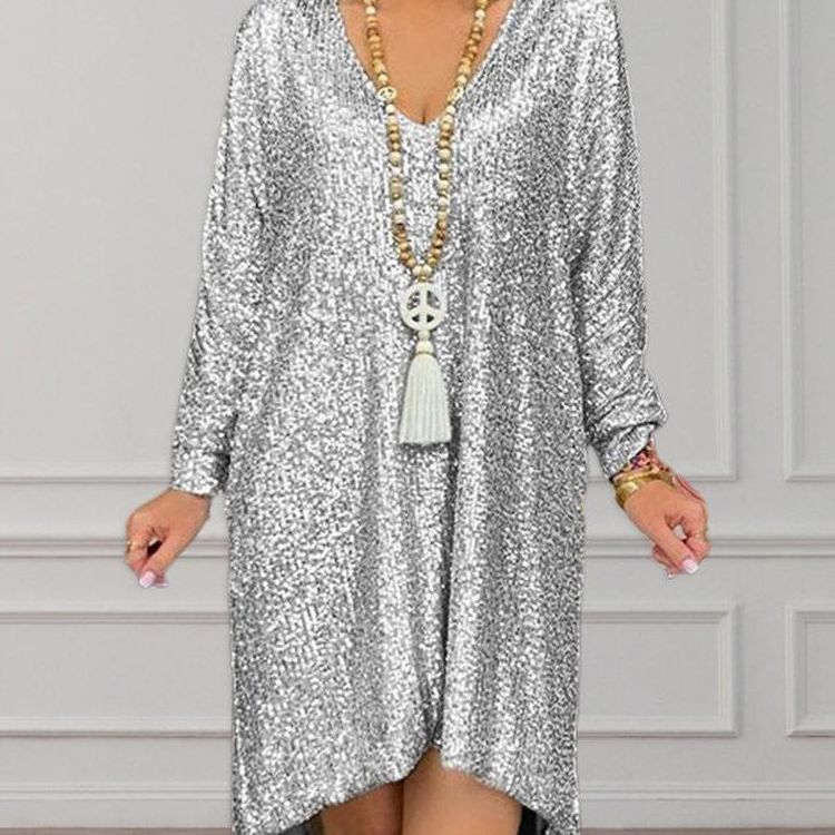 Lauren – Lässiges, einfarbiges, lockeres Pullover-Kleid mit Pailletten und V-Ausschnitt - Image 3