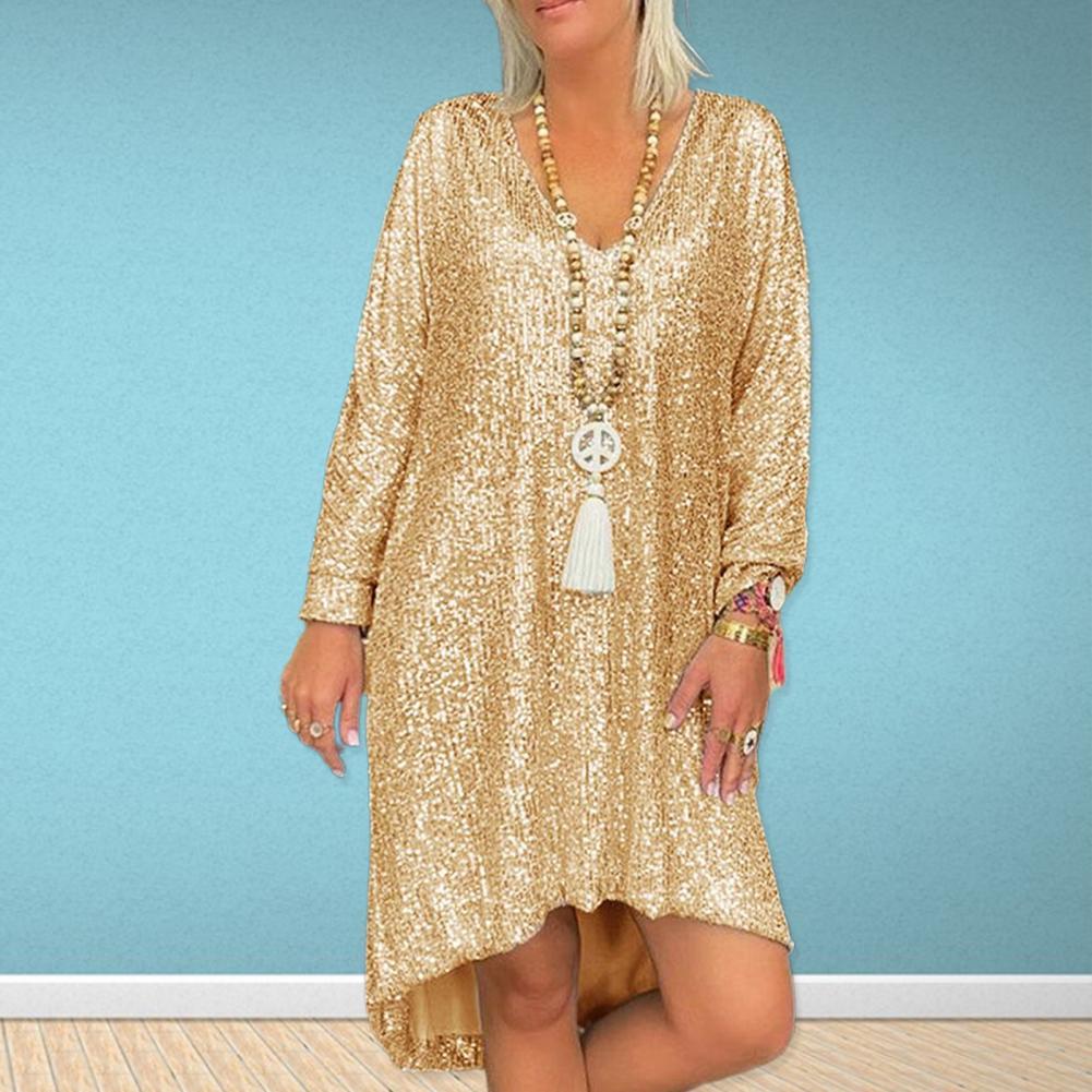 Lauren – Lässiges, einfarbiges, lockeres Pullover-Kleid mit Pailletten und V-Ausschnitt - Image 5