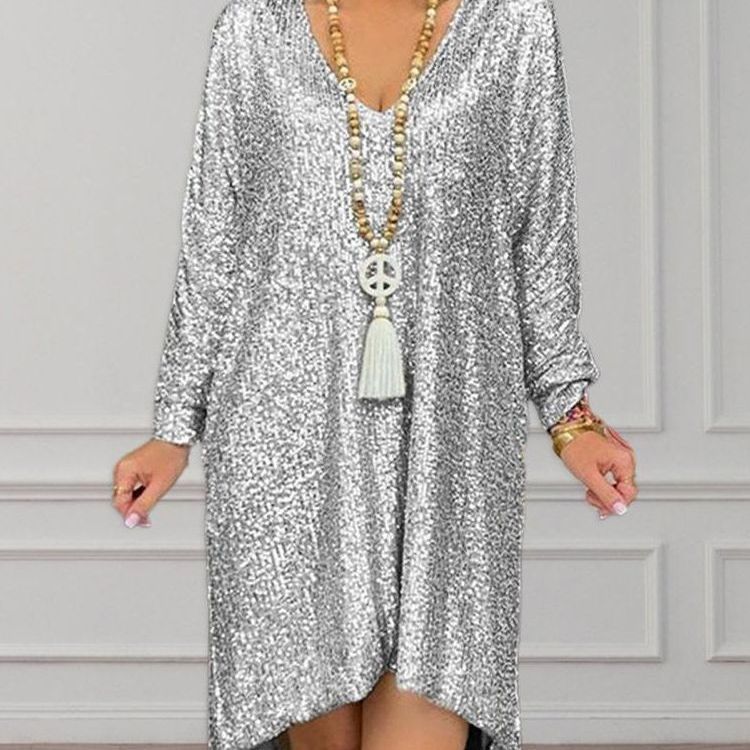 Lauren – Lässiges, einfarbiges, lockeres Pullover-Kleid mit Pailletten und V-Ausschnitt - Image 7