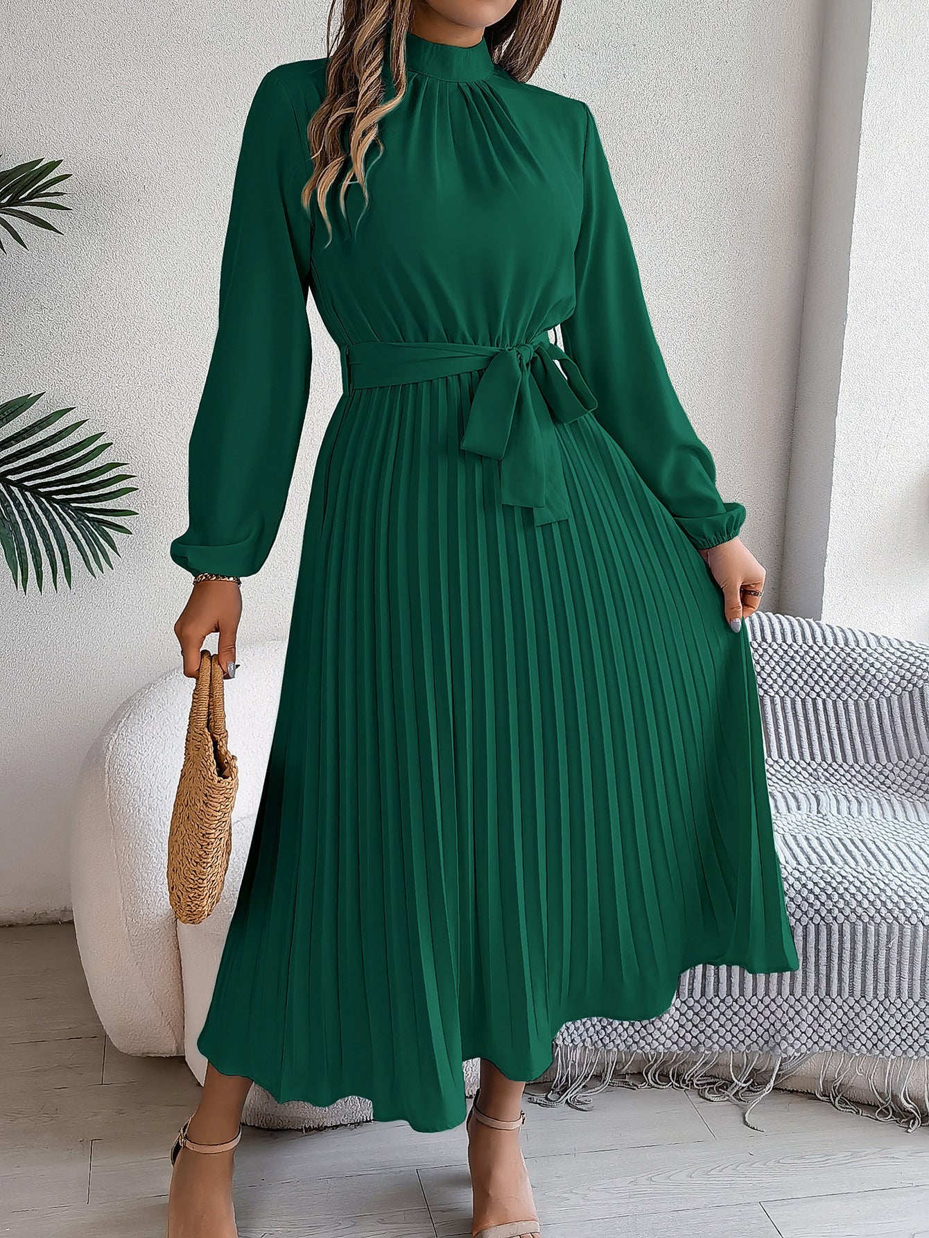 Samantha – Elegantes Kleid mit Stehkragen und langen Ärmeln - Image 7