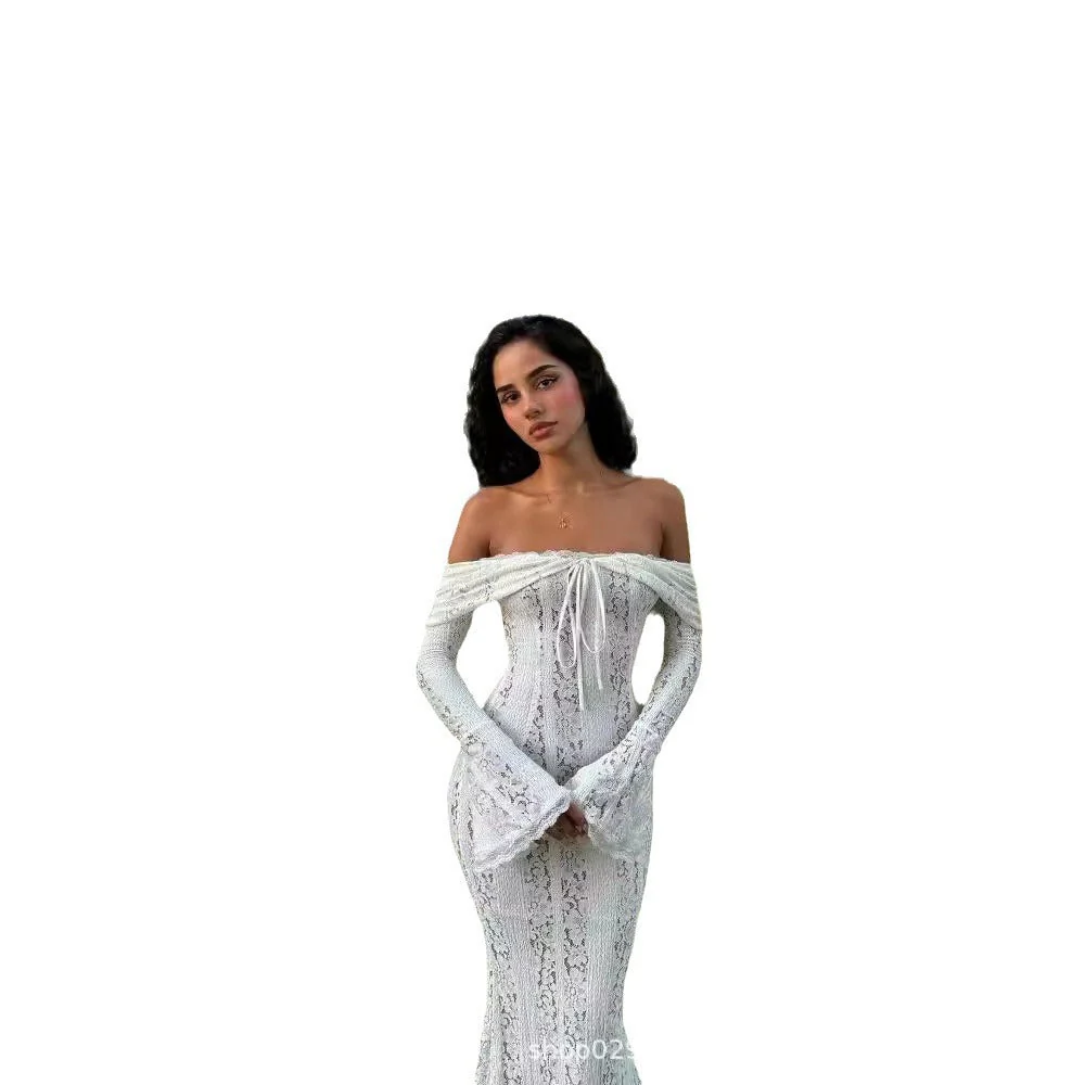 Shannon – Off-Shoulder Kleid mit Glockenärmel - Image 2